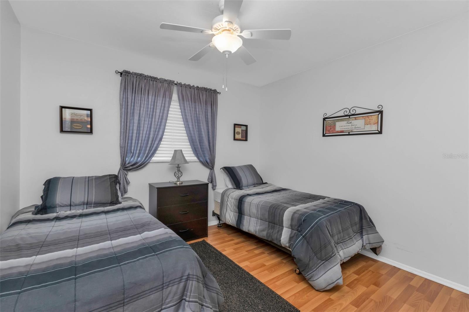 Image 25 of 47 For 3310 Loveland Boulevard 1406