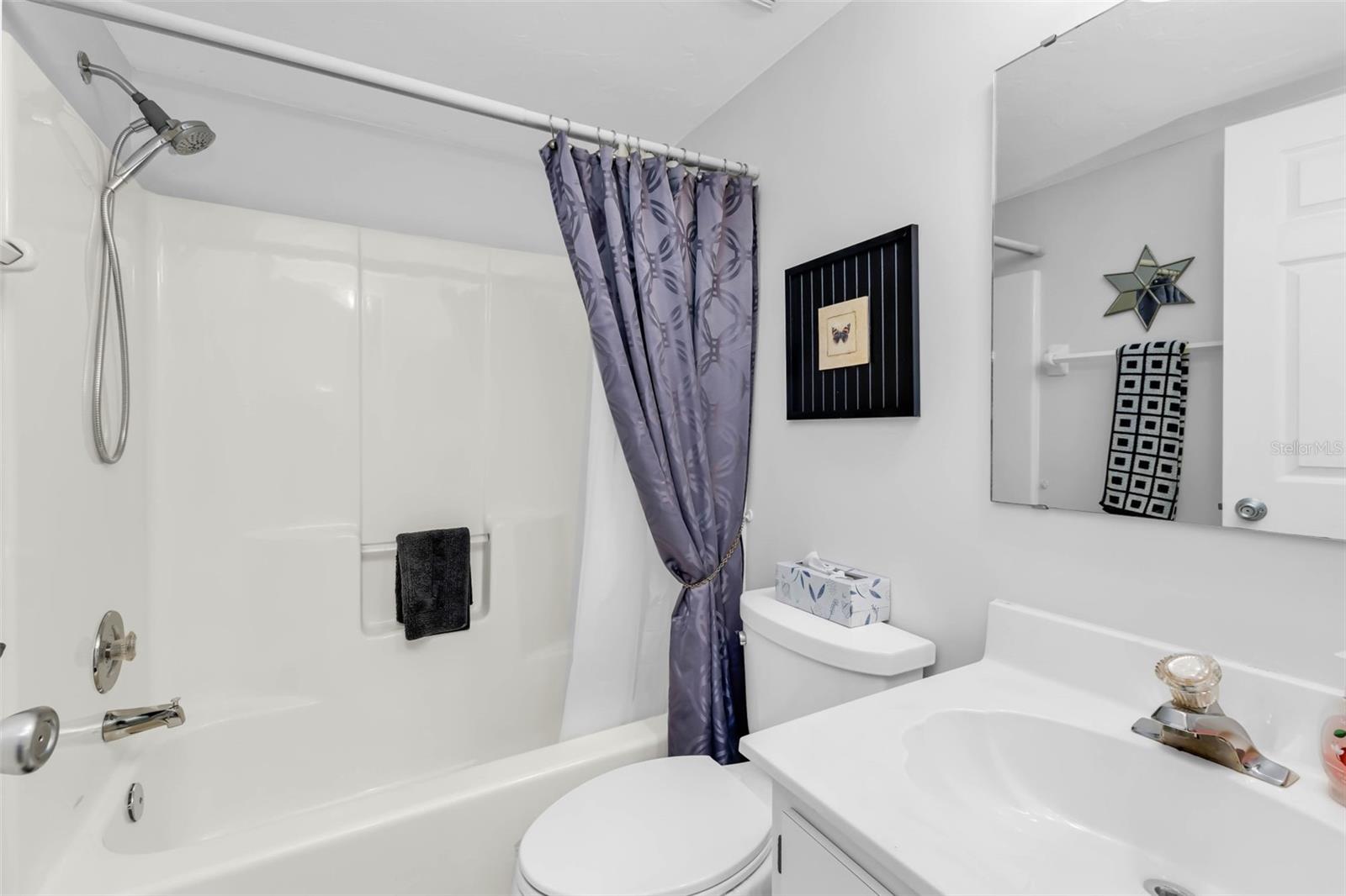 Image 27 of 47 For 3310 Loveland Boulevard 1406