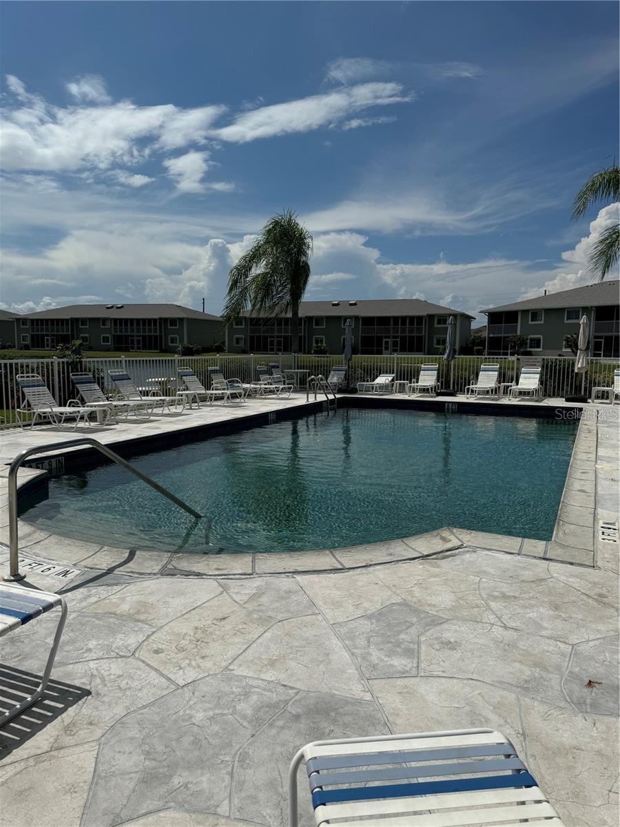 Image 40 of 47 For 3310 Loveland Boulevard 1406