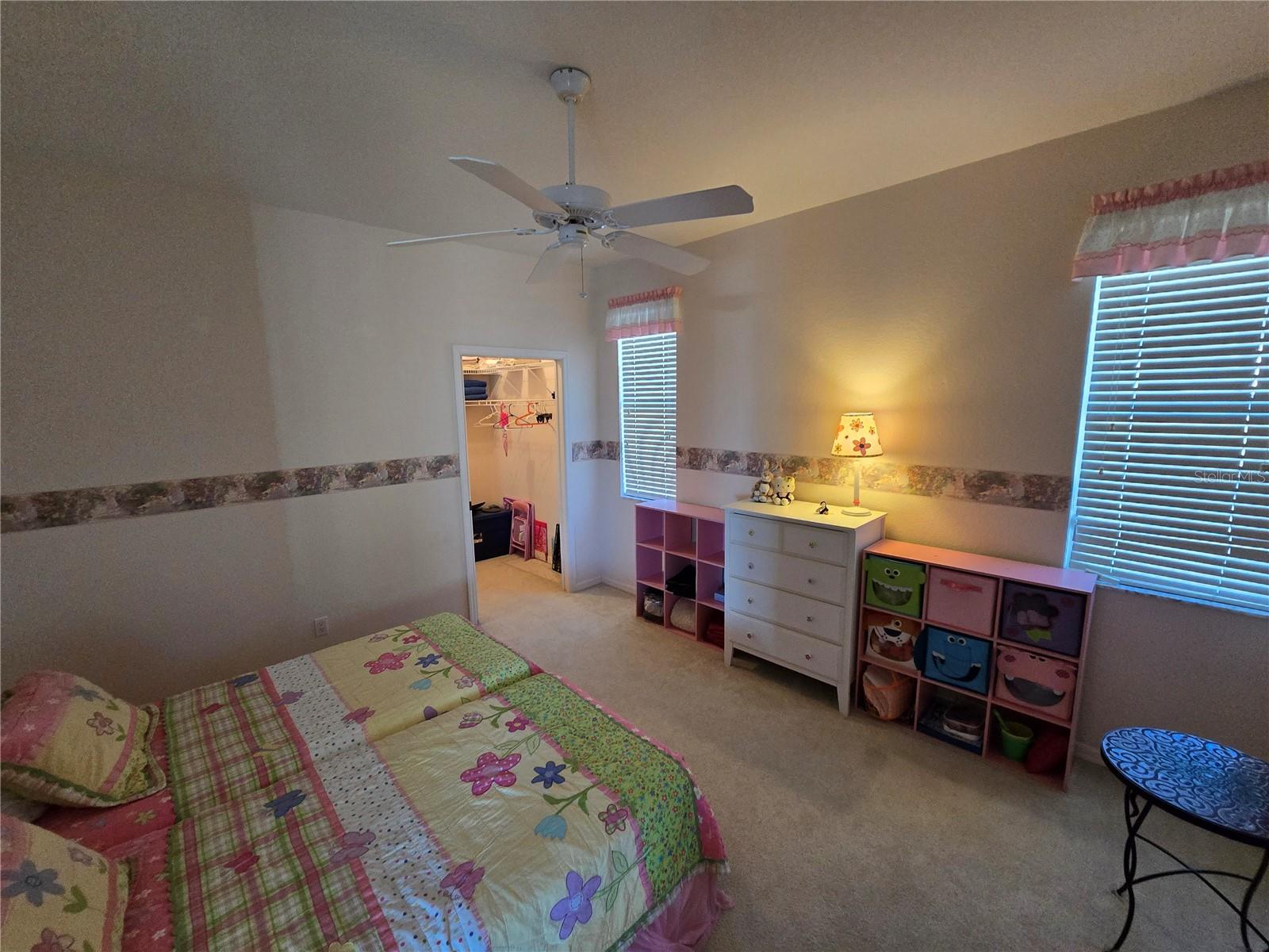 Image 18 of 37 For 23404 Peachland Boulevard