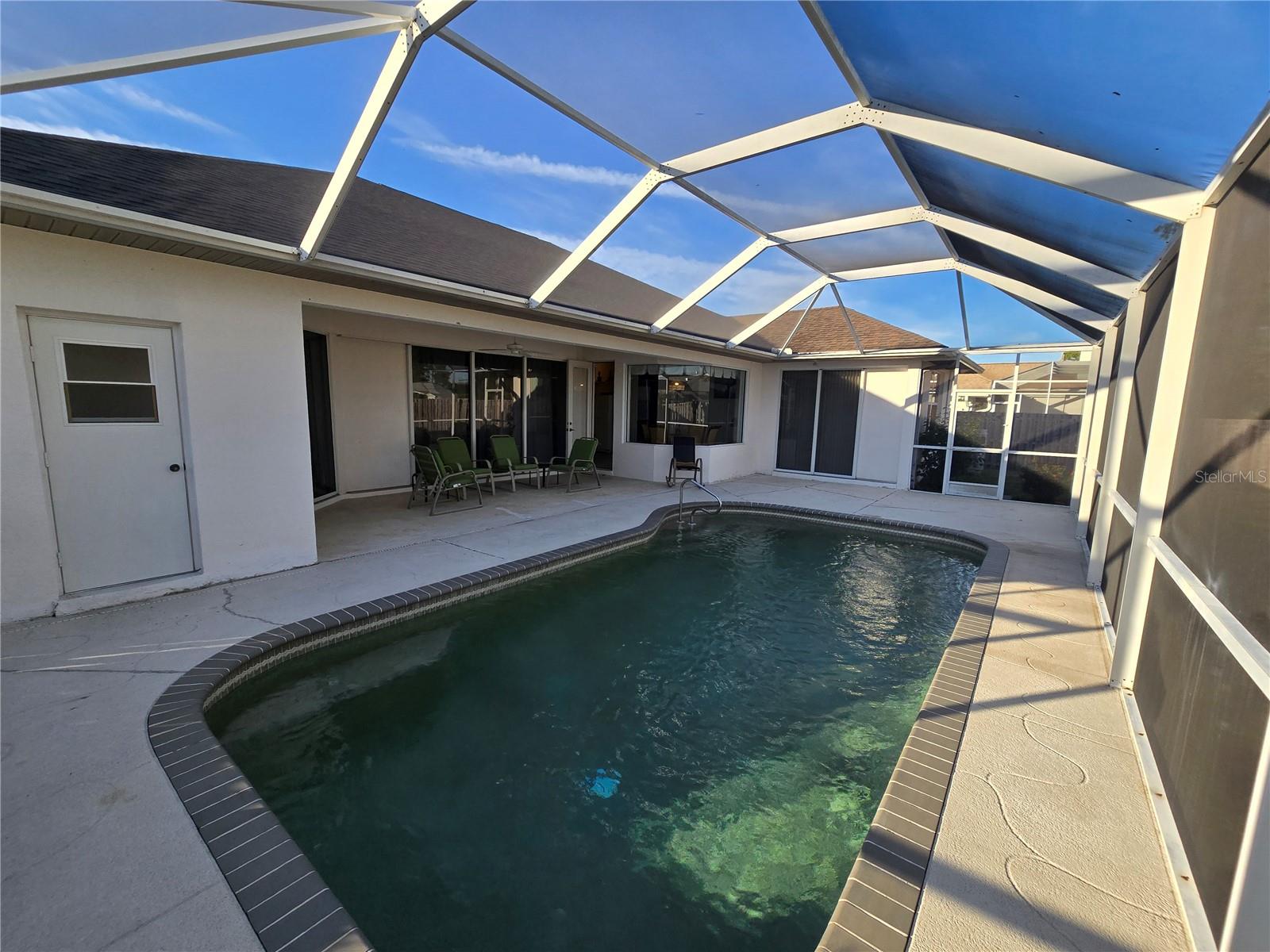 Image 30 of 37 For 23404 Peachland Boulevard