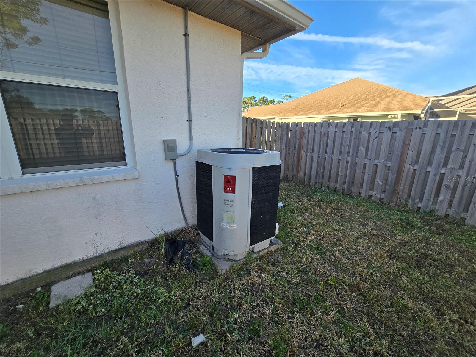 Image 31 of 37 For 23404 Peachland Boulevard