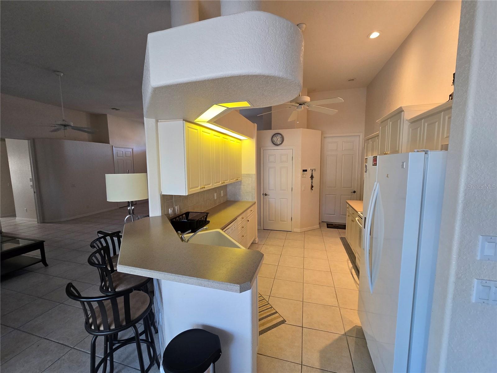 Image 7 of 37 For 23404 Peachland Boulevard