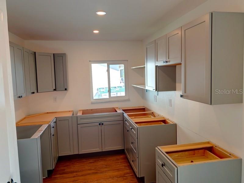 Image 2 of 11 For 603 61st Avenue Terrace E 605