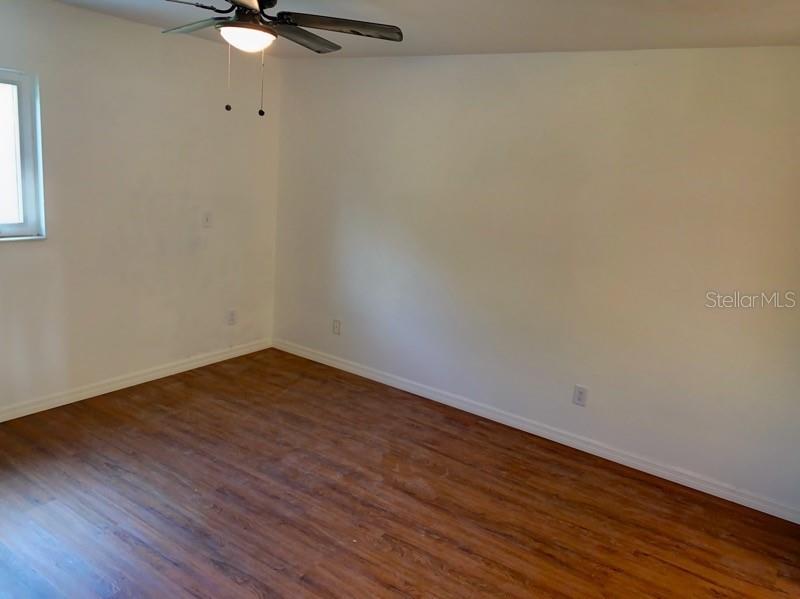 Image 6 of 11 For 603 61st Avenue Terrace E 605