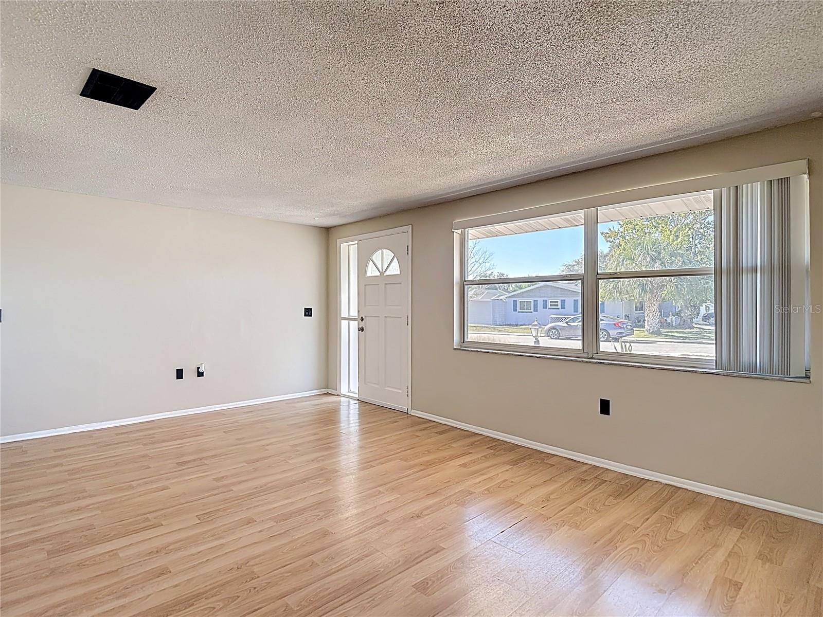 Image 8 of 46 For 10806 Jason Road