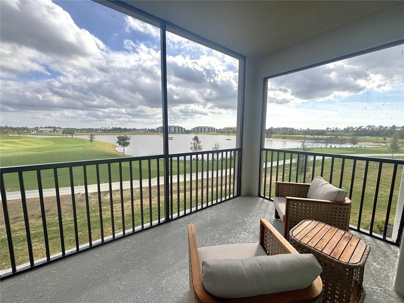 Image 16 of 42 For 17560 Opal Sand Drive 207