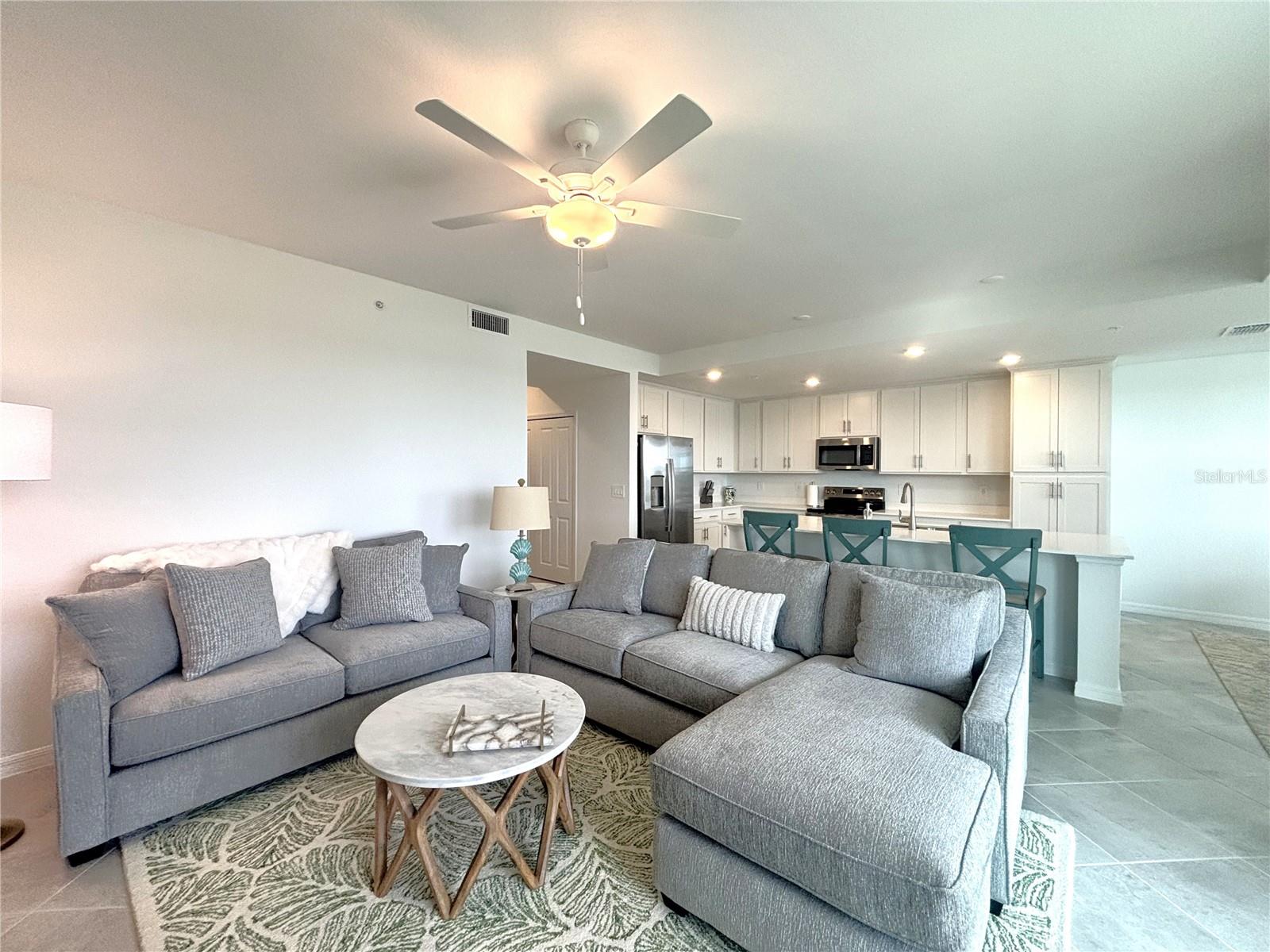 Image 8 of 42 For 17560 Opal Sand Drive 207