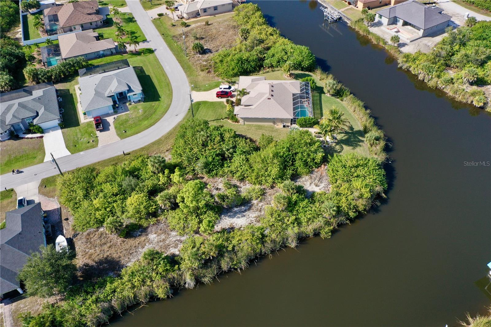 Image 6 of 25 For 14494 Maysville Circle