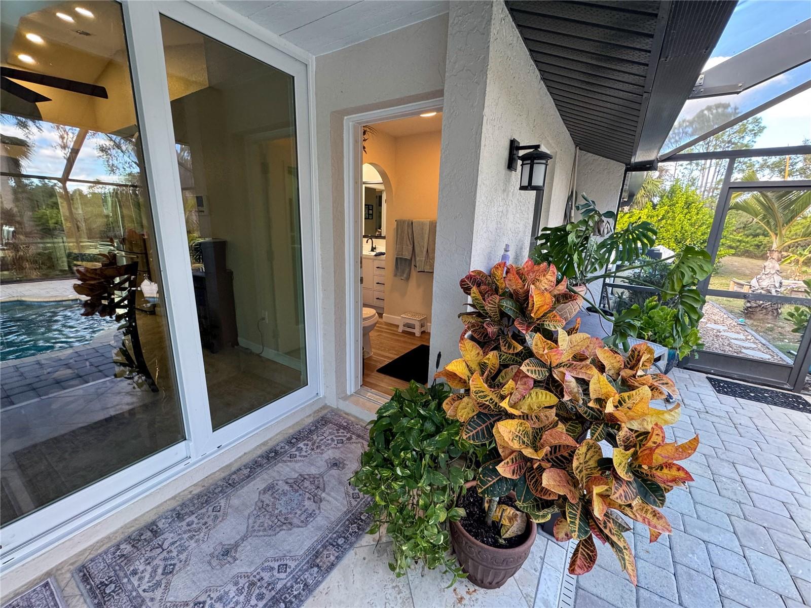 Image 39 of 45 For 2750 Abbotsford Street