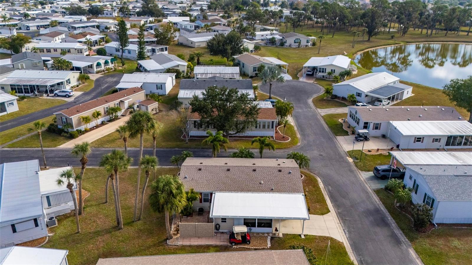 Image 56 of 68 For 1000 Kings Highway 274