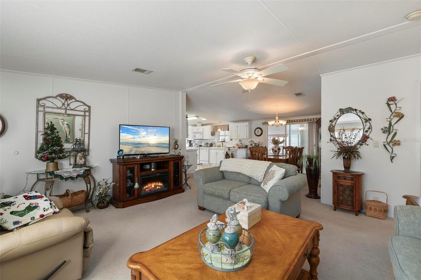 Image 8 of 68 For 1000 Kings Highway 274