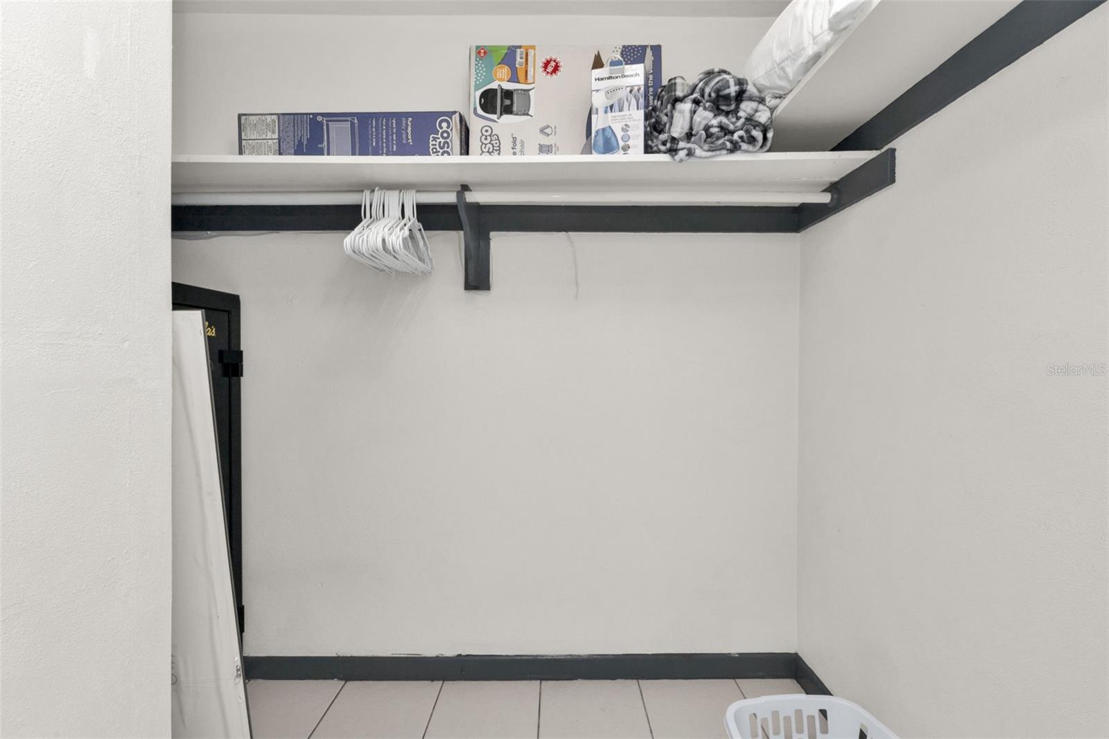 Image 14 of 51 For 419 Mckenzie Street