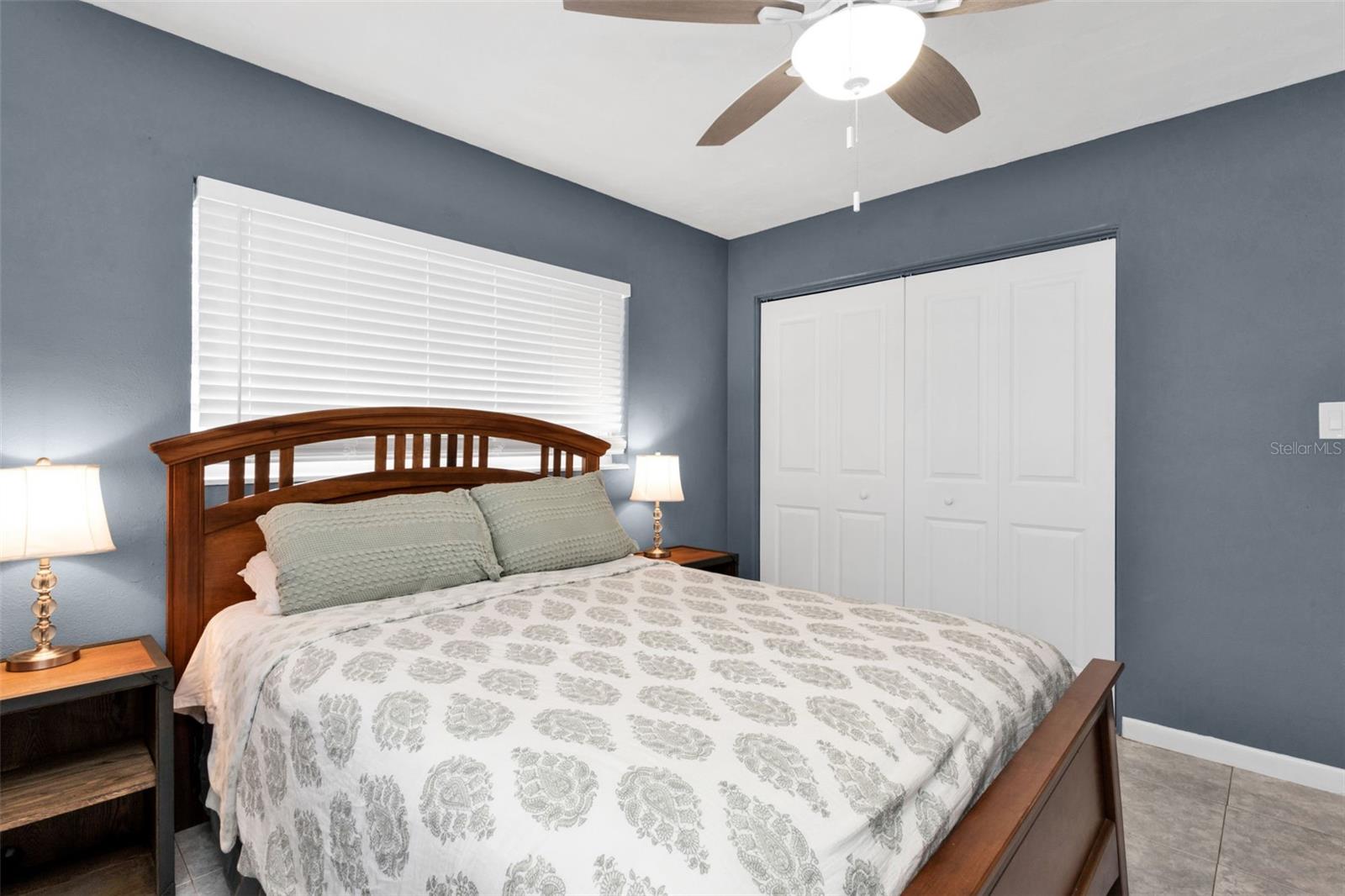 Image 17 of 51 For 419 Mckenzie Street