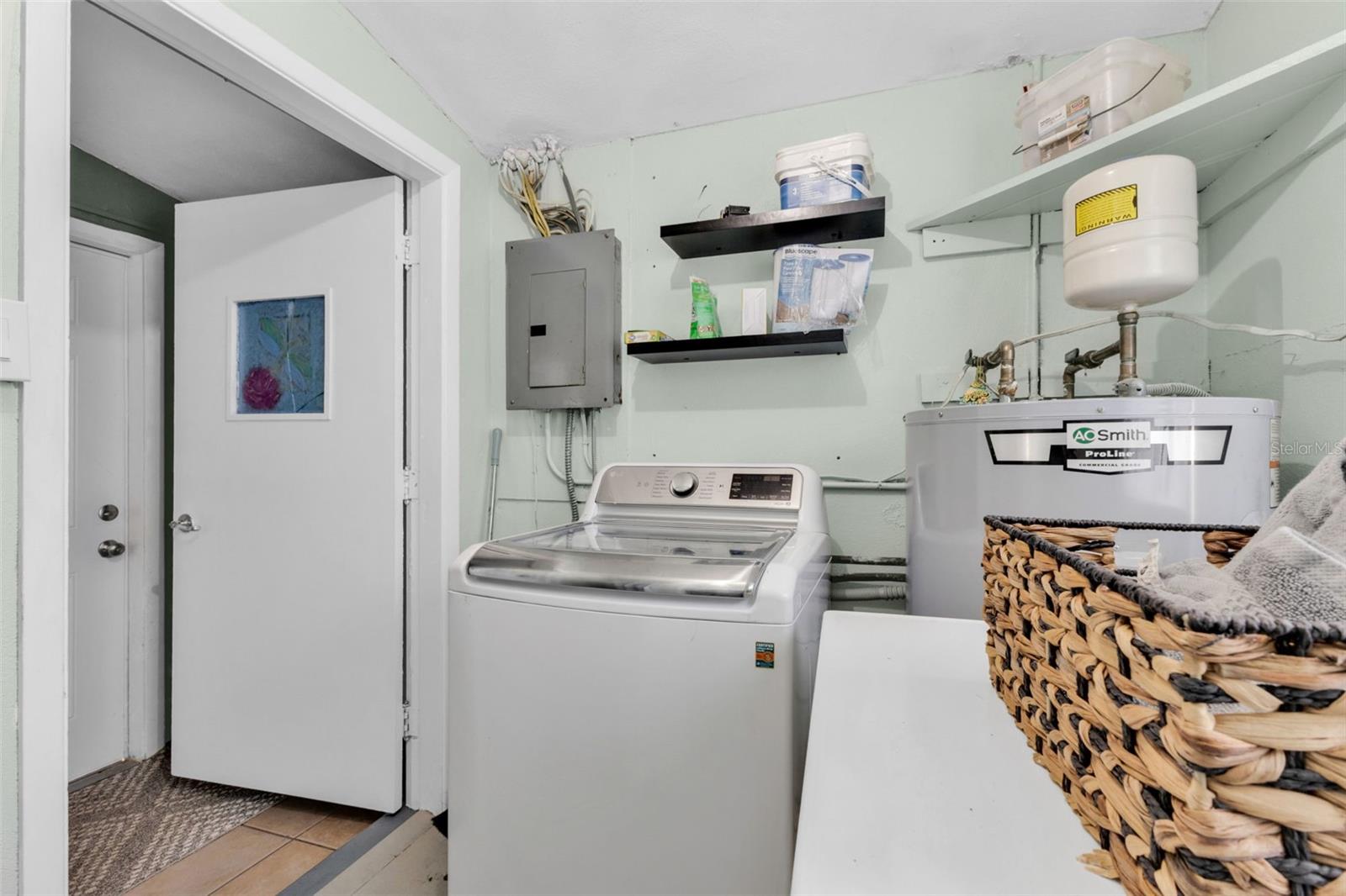 Image 32 of 51 For 419 Mckenzie Street