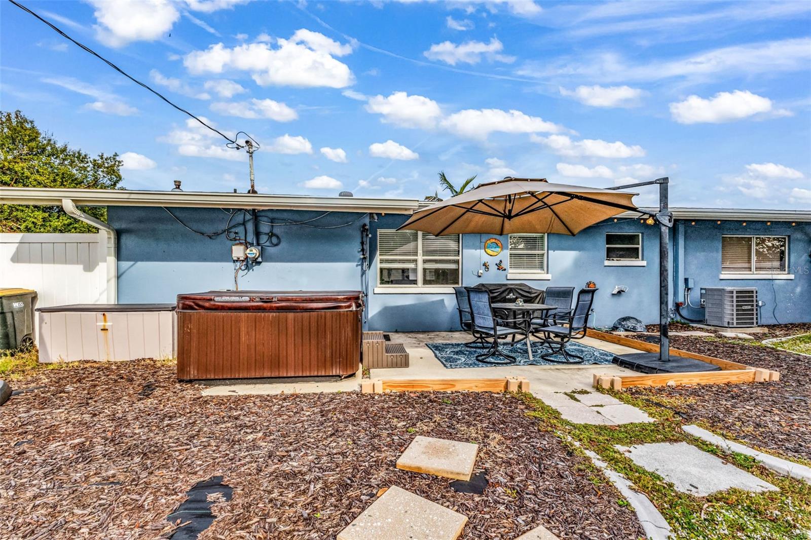 Image 38 of 51 For 419 Mckenzie Street