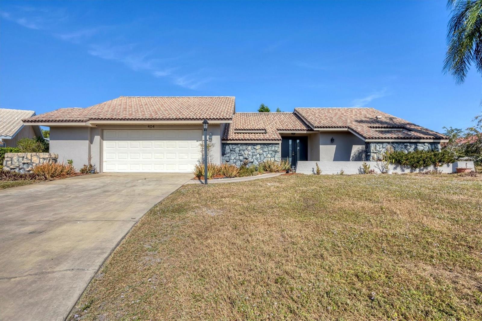 Image 2 of 19 For 404 Firethorn Avenue