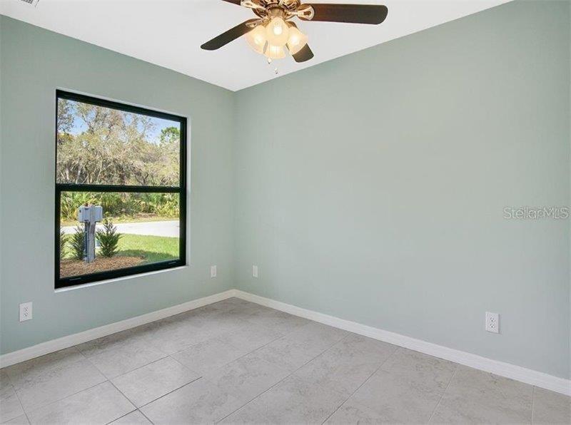 Image 7 of 22 For 17113 Thompson Avenue