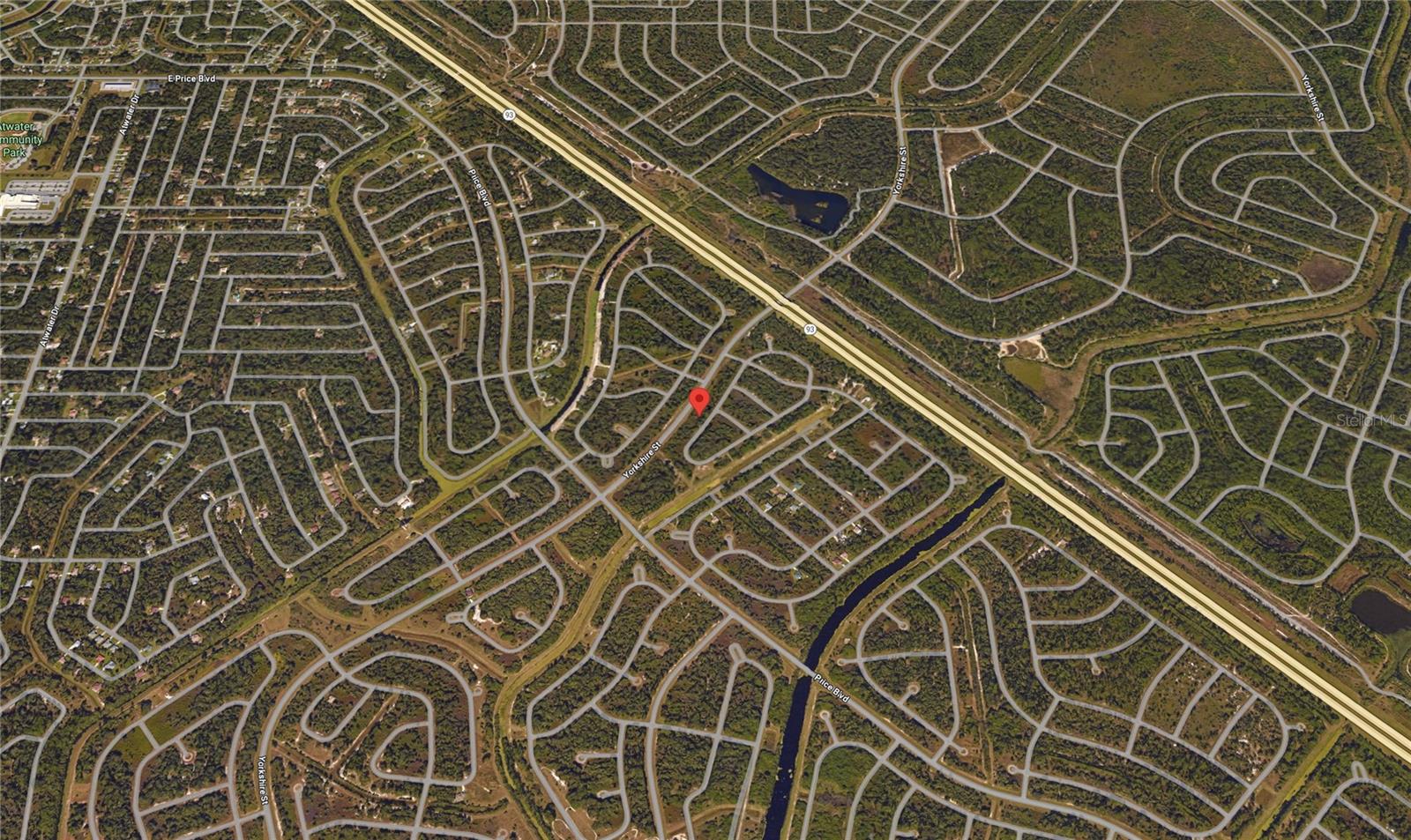 Listing photo id 8 for Devonshire Circle