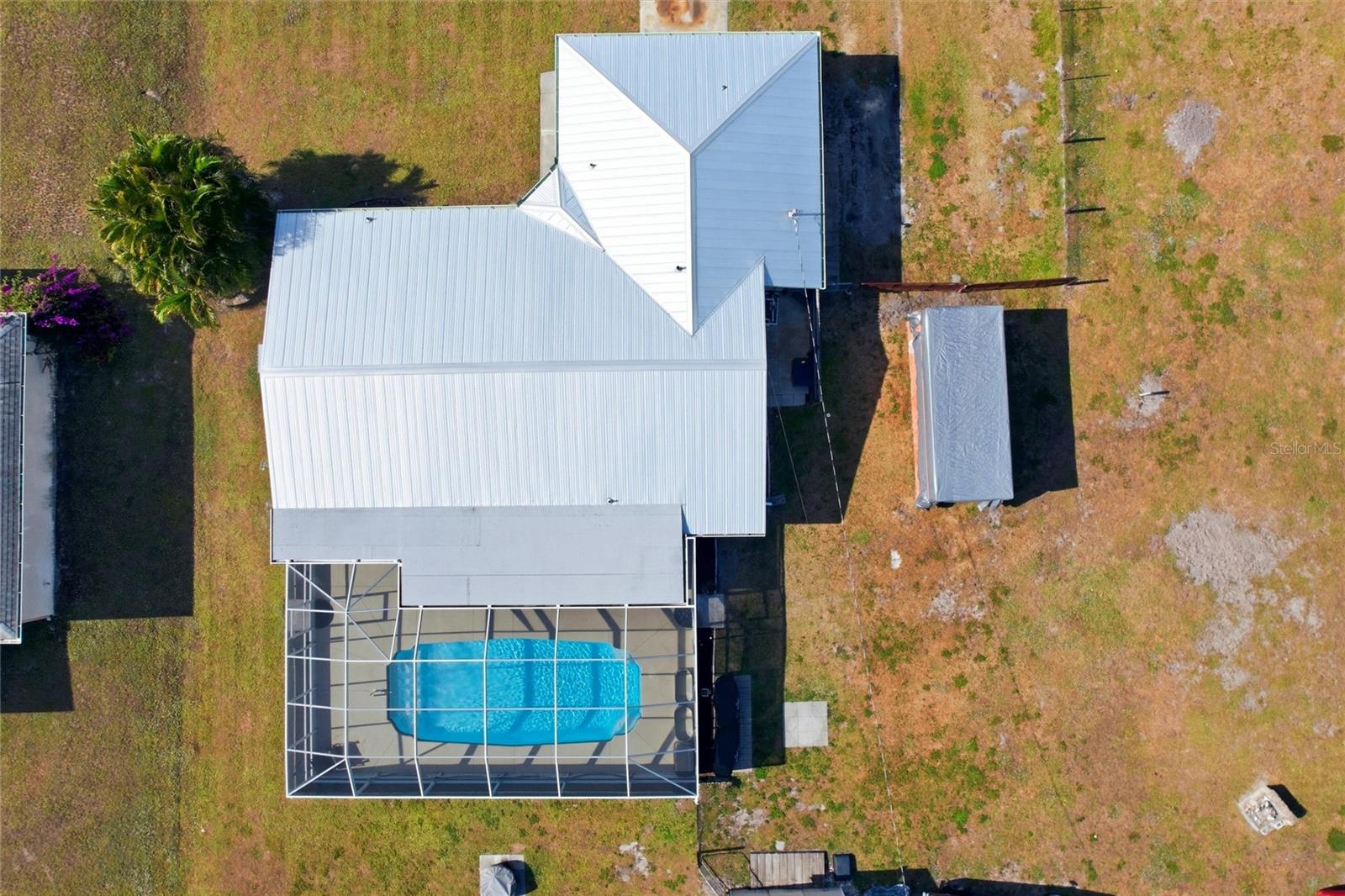 Image 36 of 37 For 3276 Pinetree Street