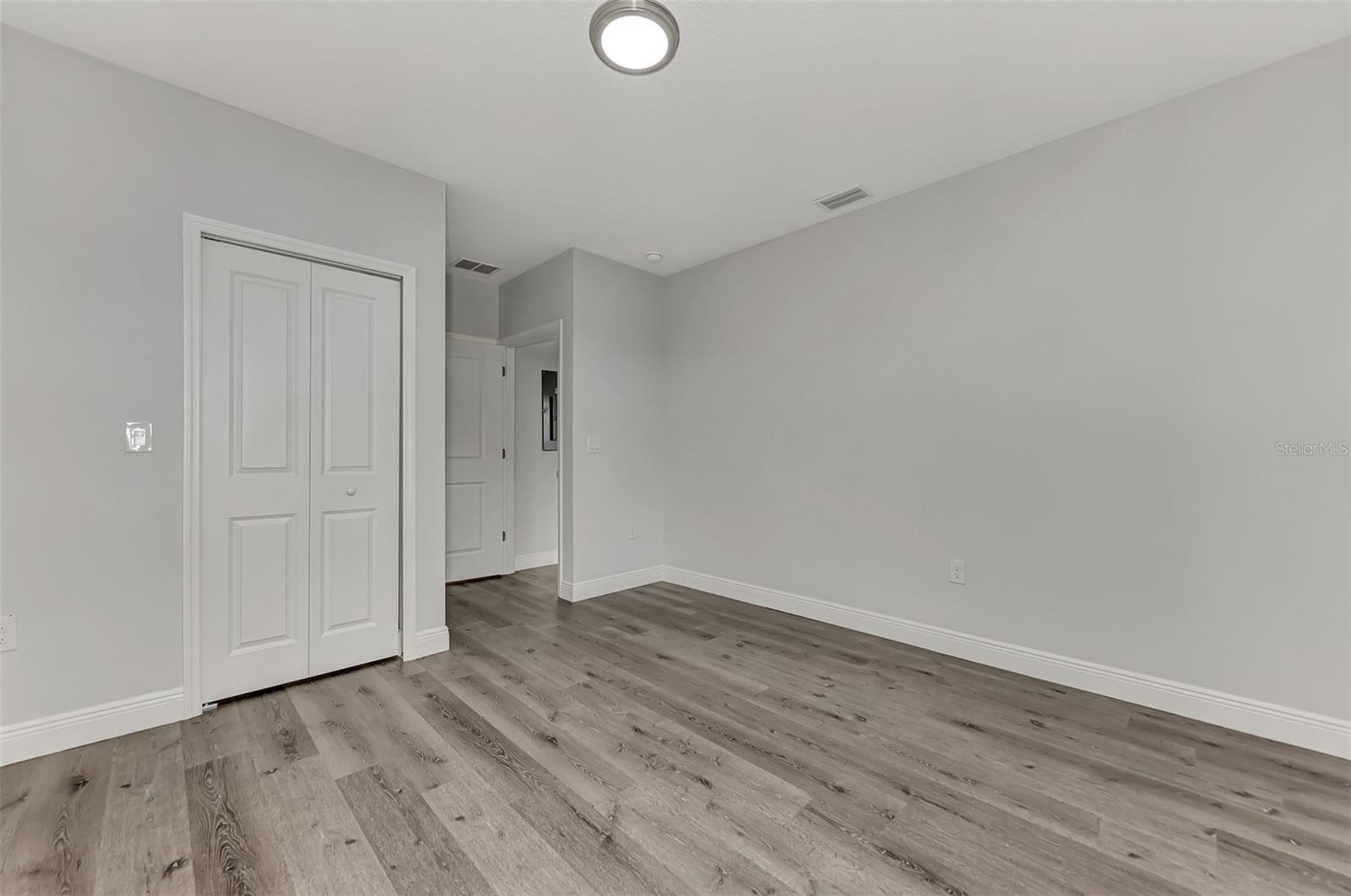 Image 29 of 48 For 11079 Kimberly Avenue