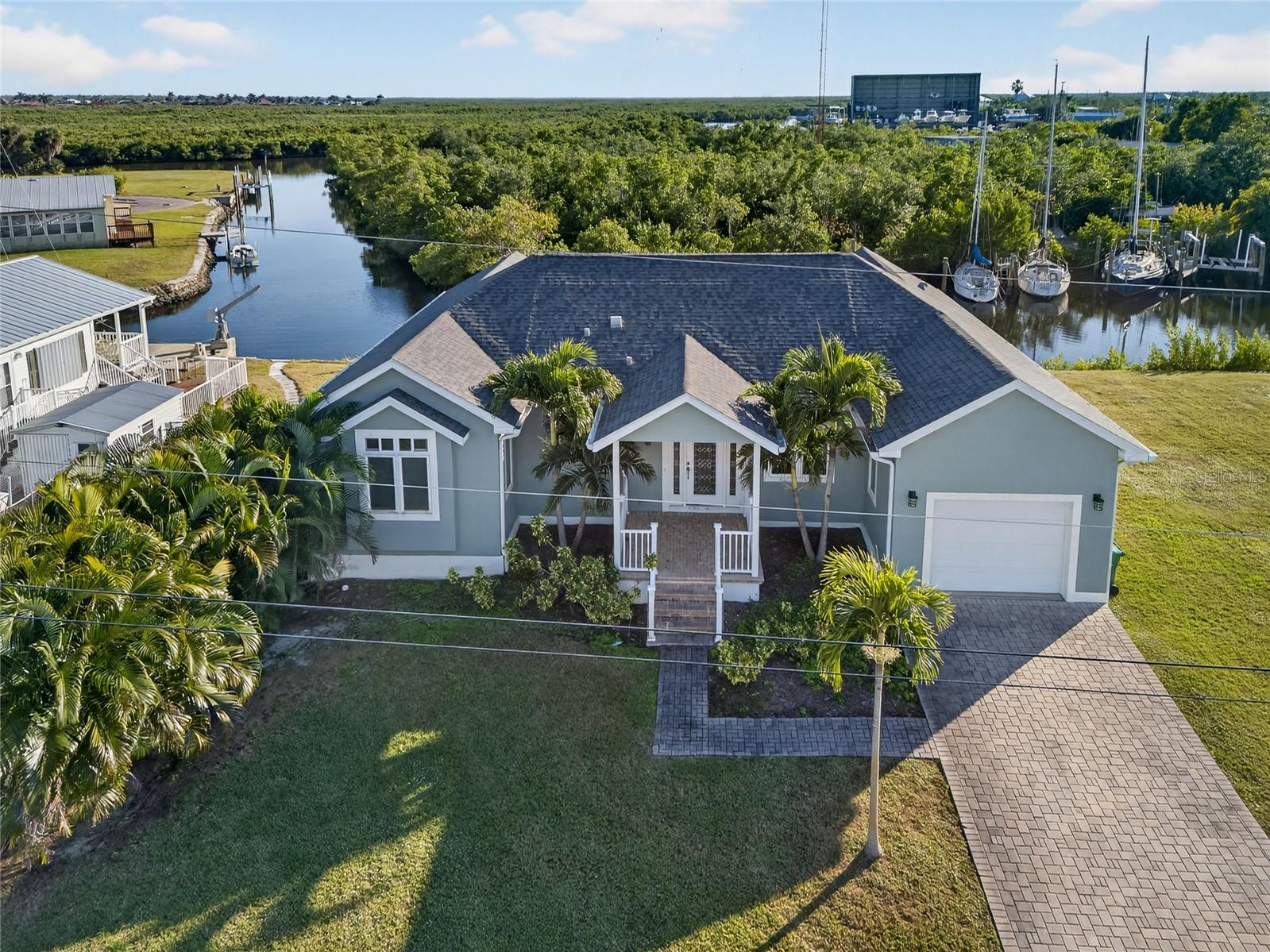 Details for 631 Tahiti Court, PUNTA GORDA, FL 33950