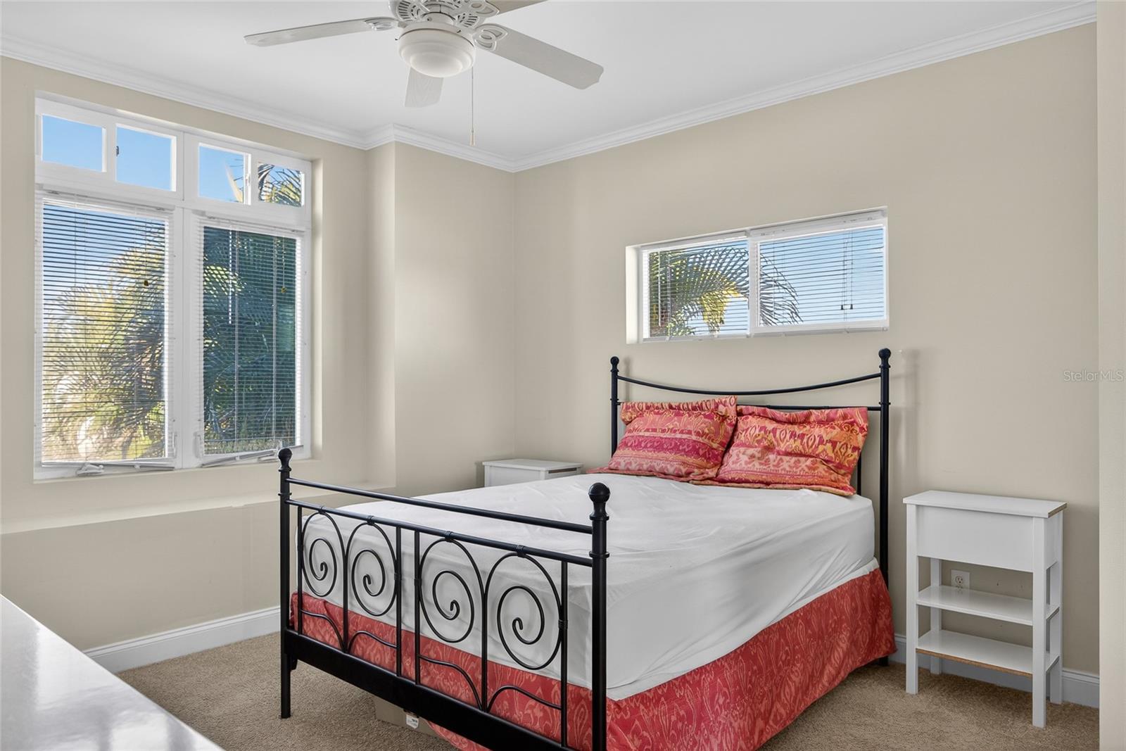 Image 19 of 33 For 631 Tahiti Court