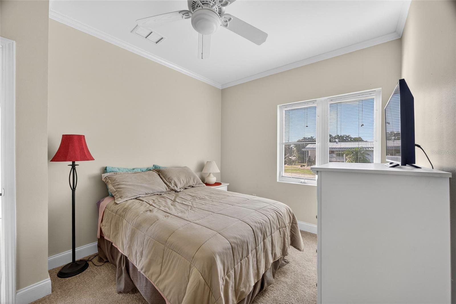 Image 21 of 33 For 631 Tahiti Court