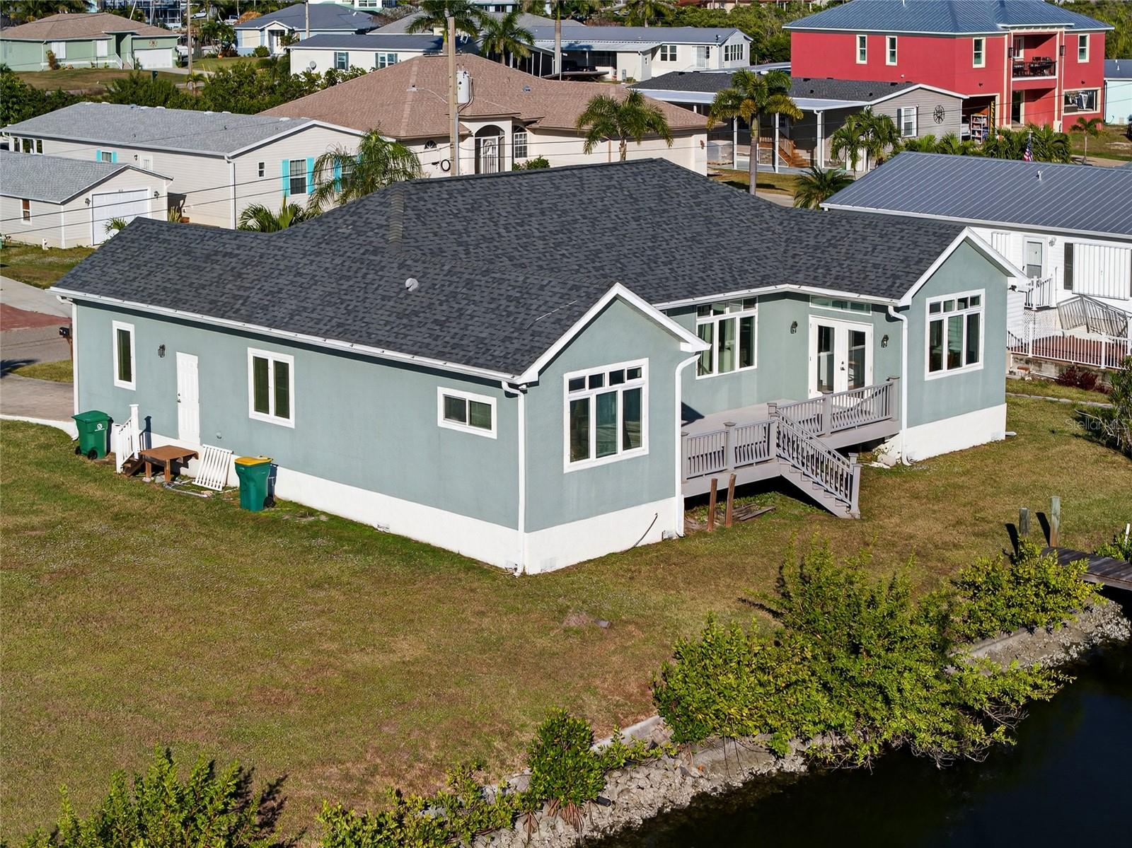 Image 27 of 33 For 631 Tahiti Court