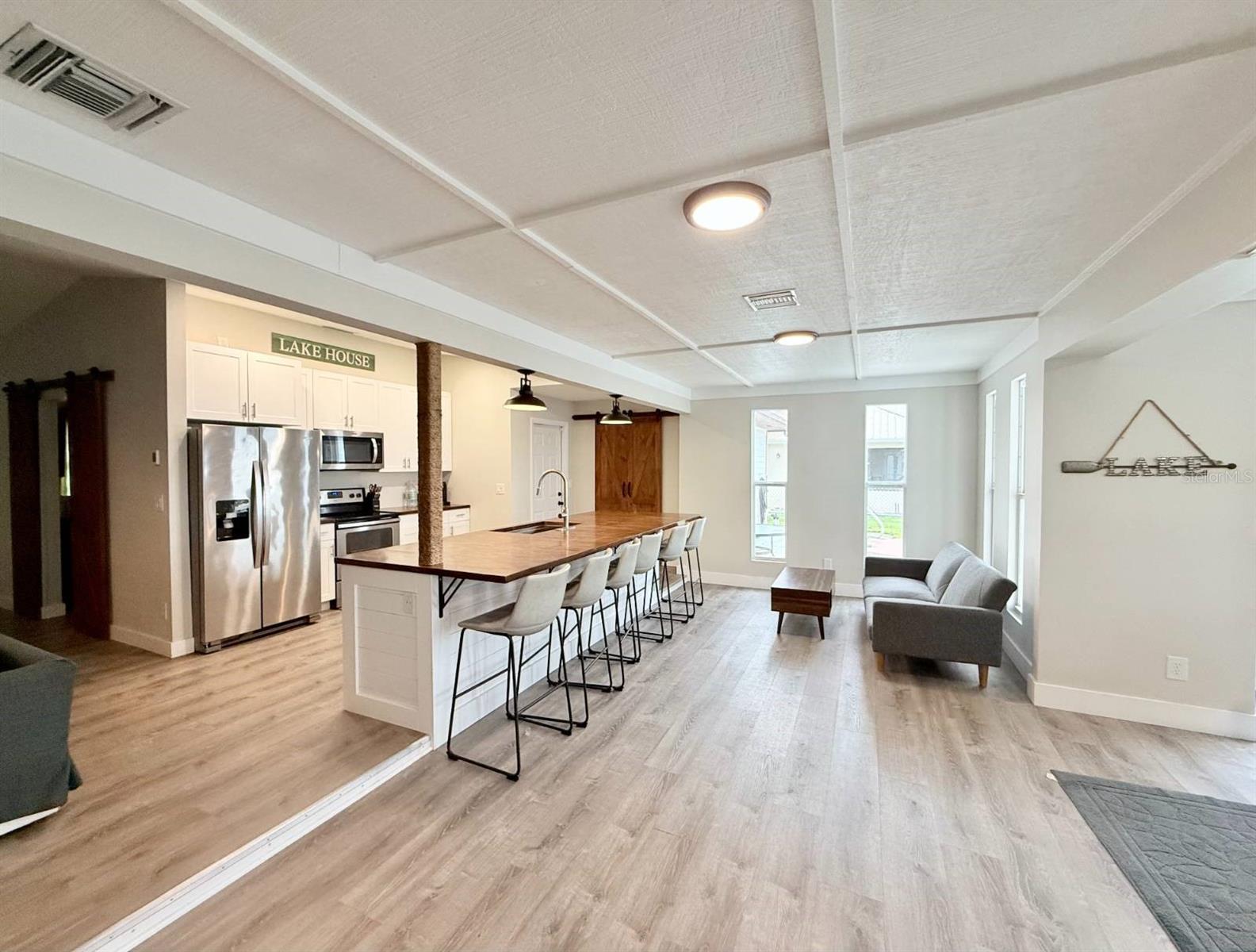 Image 10 of 21 For 194 Mandolin Drive