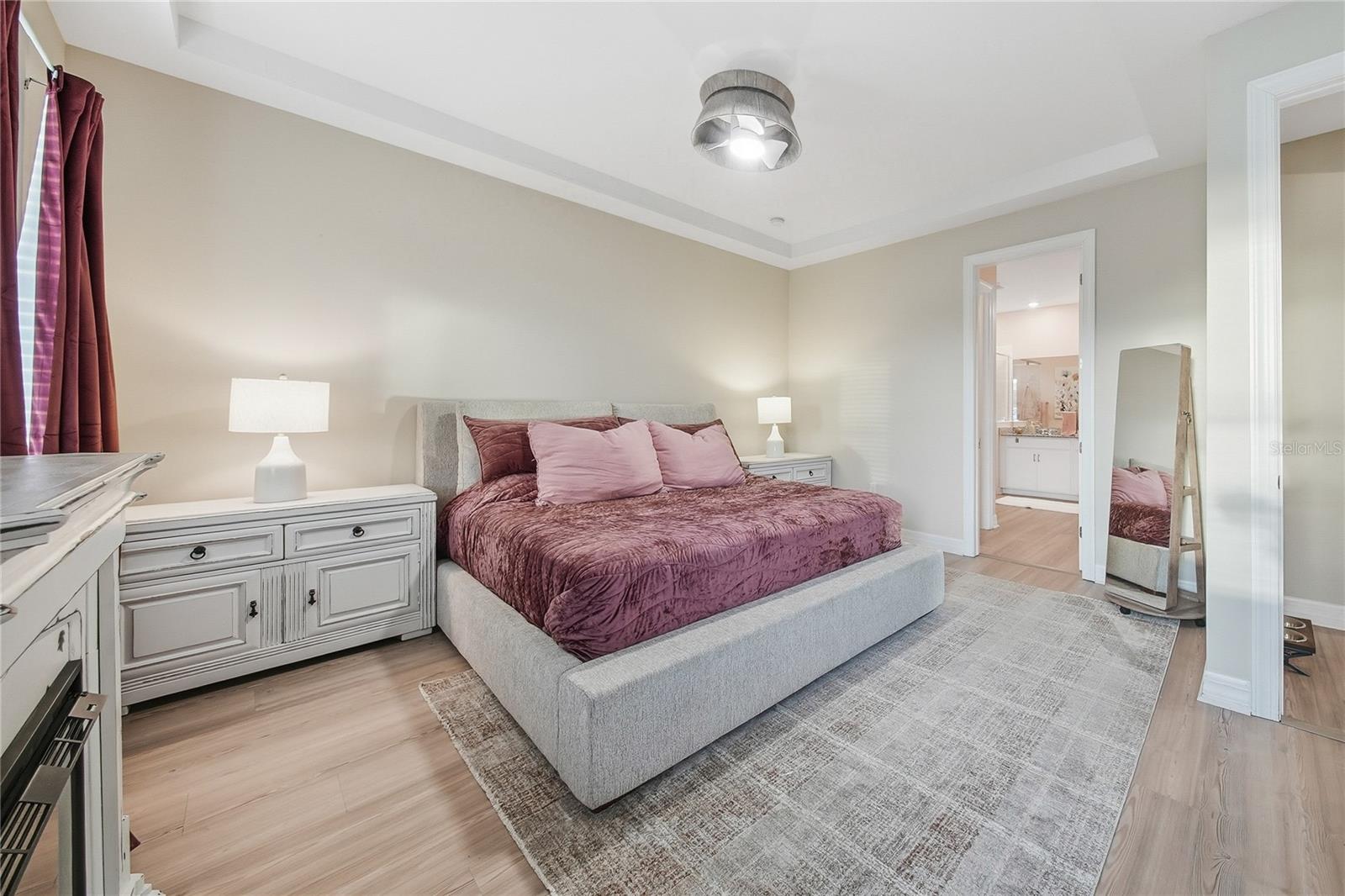 Image 13 of 49 For 16128 Lotus Way