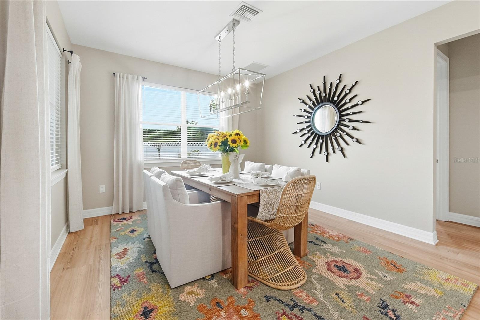 Image 14 of 49 For 16128 Lotus Way