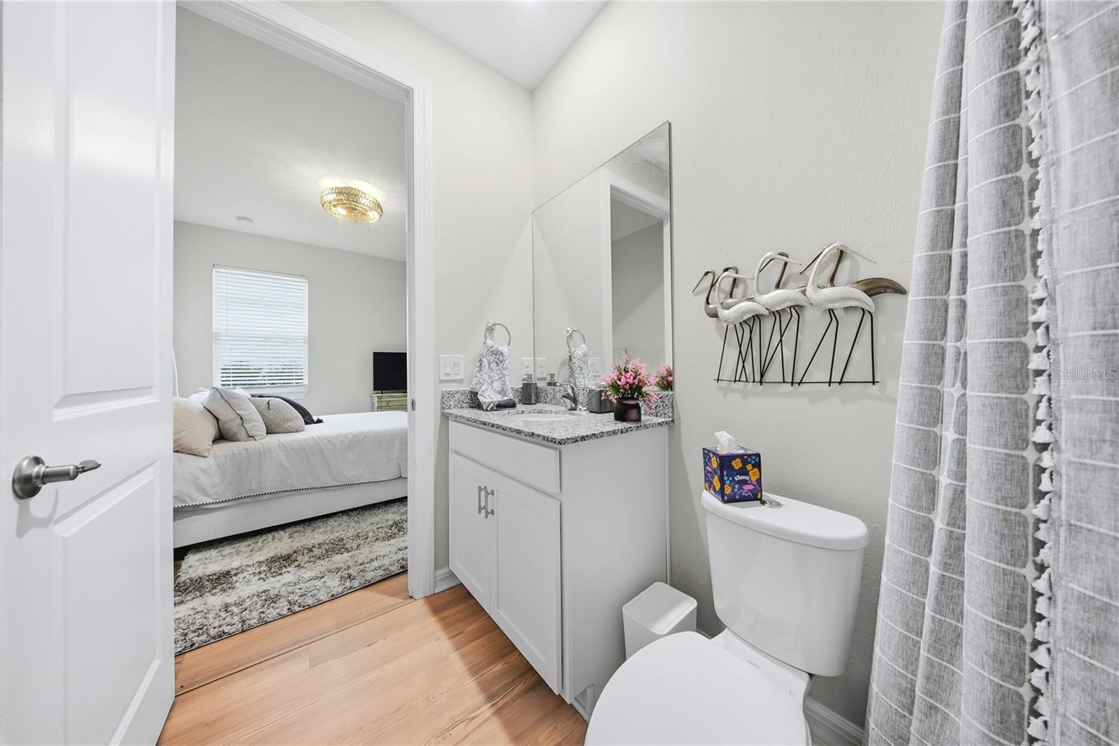 Image 18 of 49 For 16128 Lotus Way