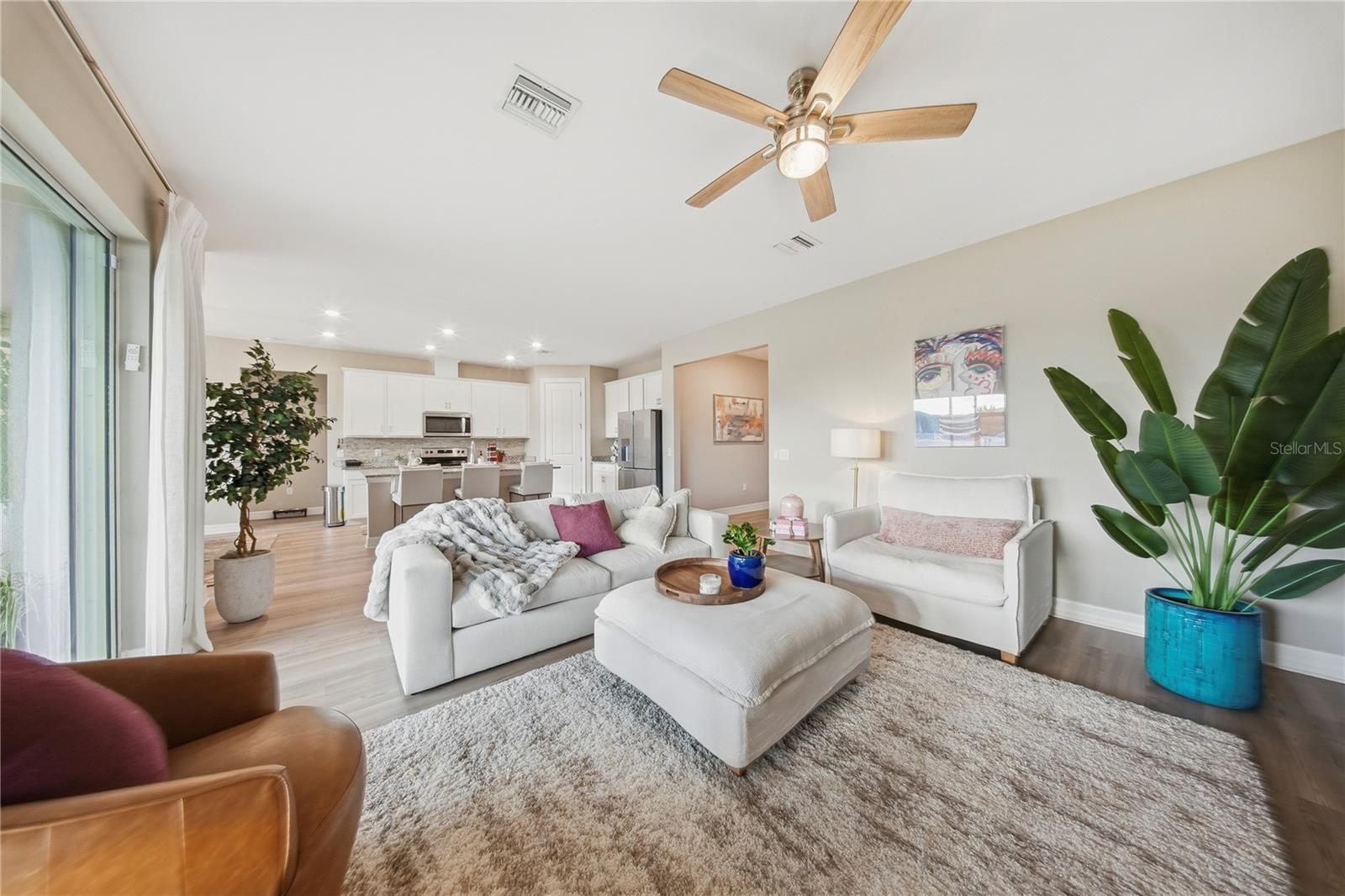 Image 26 of 49 For 16128 Lotus Way