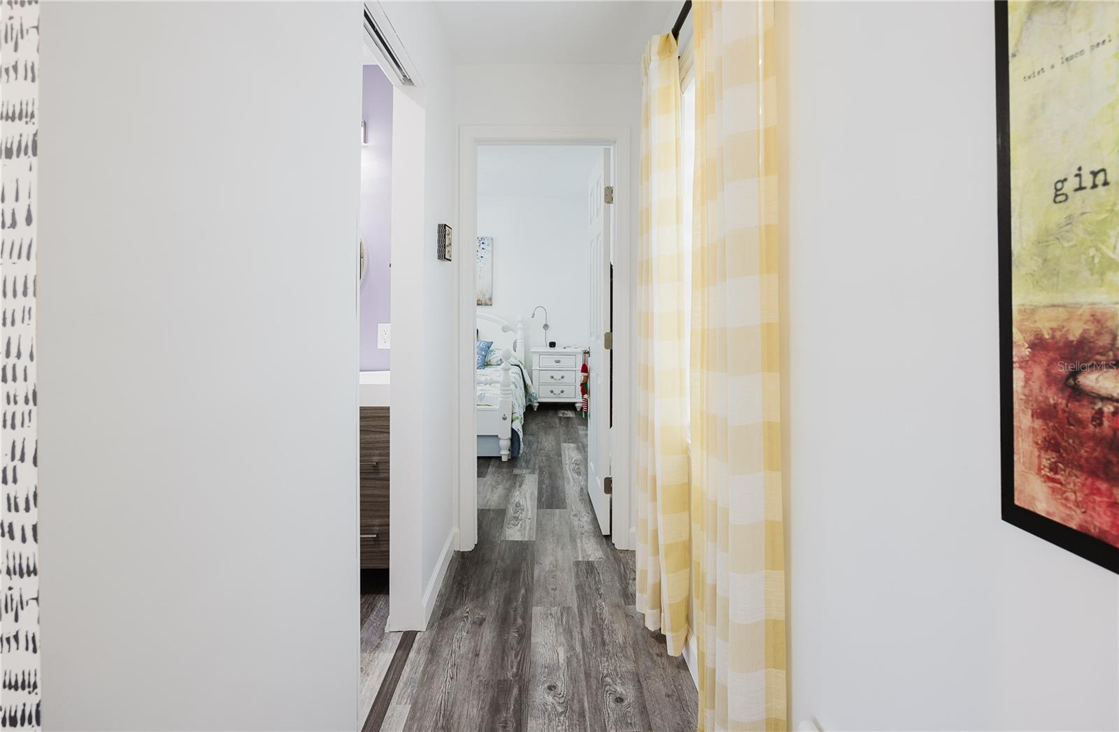 Image 16 of 43 For 11296 Olive Circle