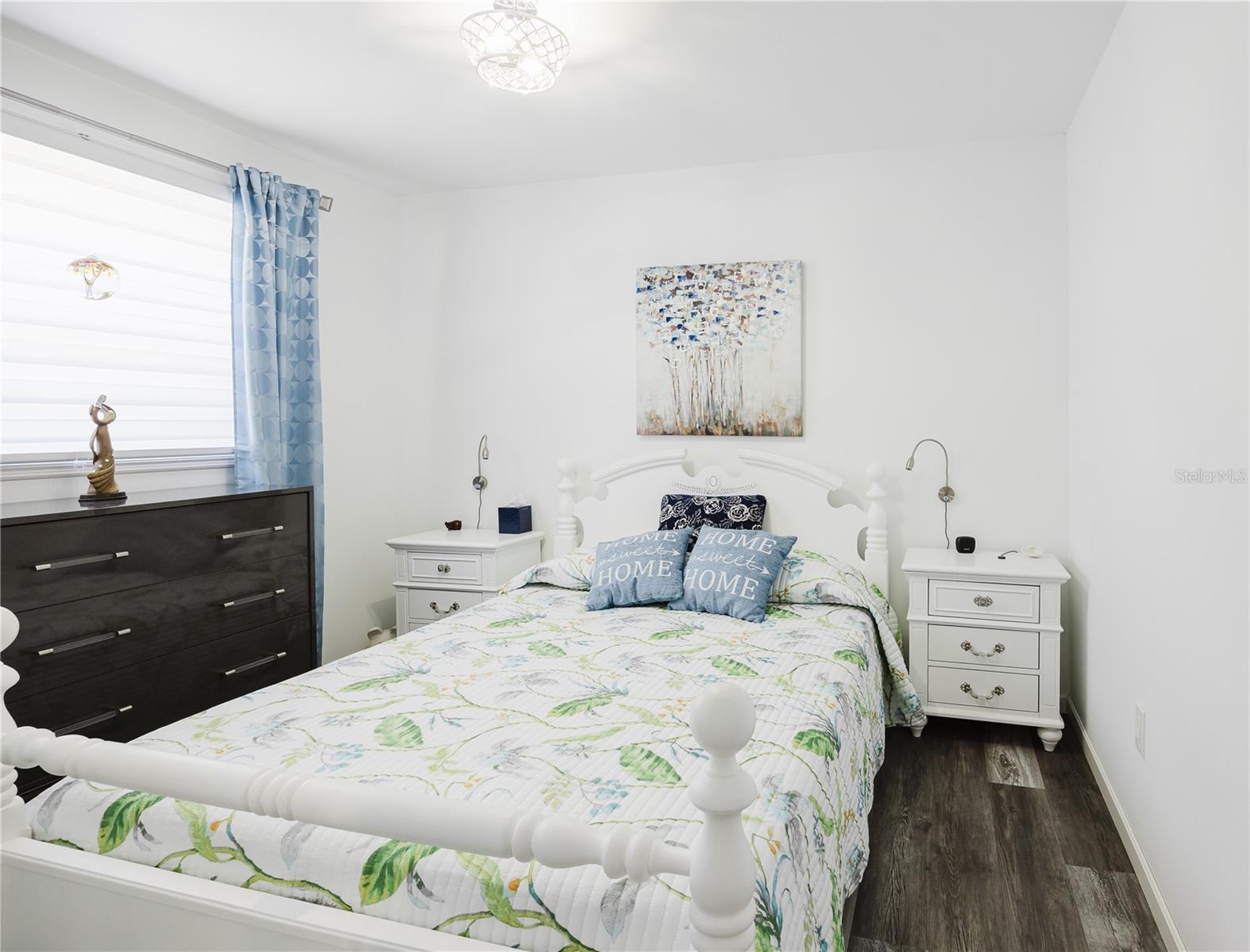 Image 18 of 43 For 11296 Olive Circle