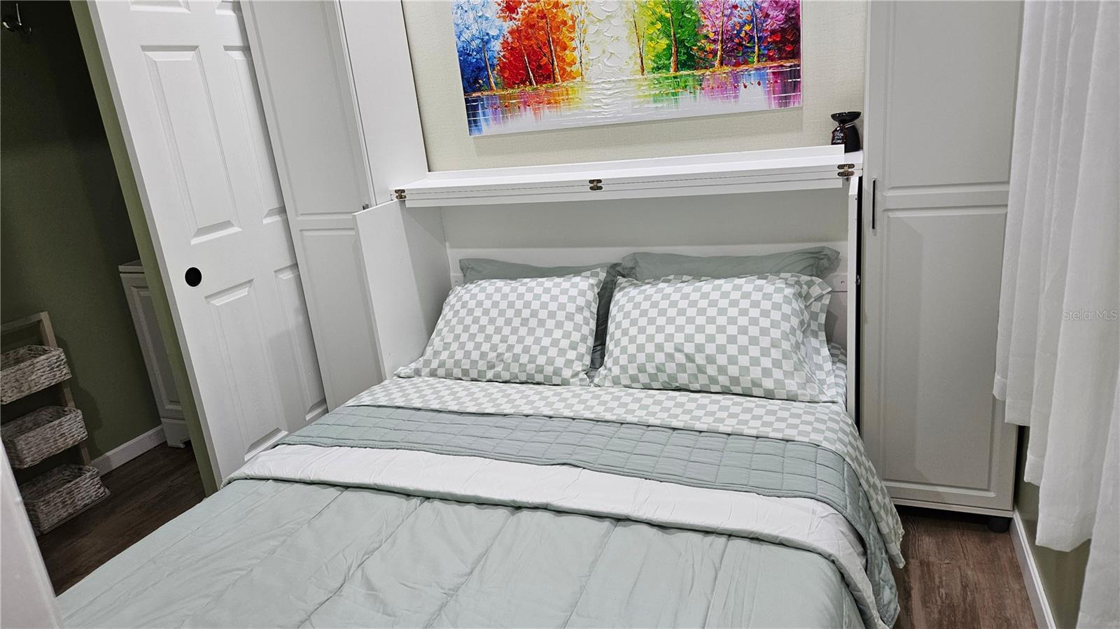 Image 22 of 43 For 11296 Olive Circle