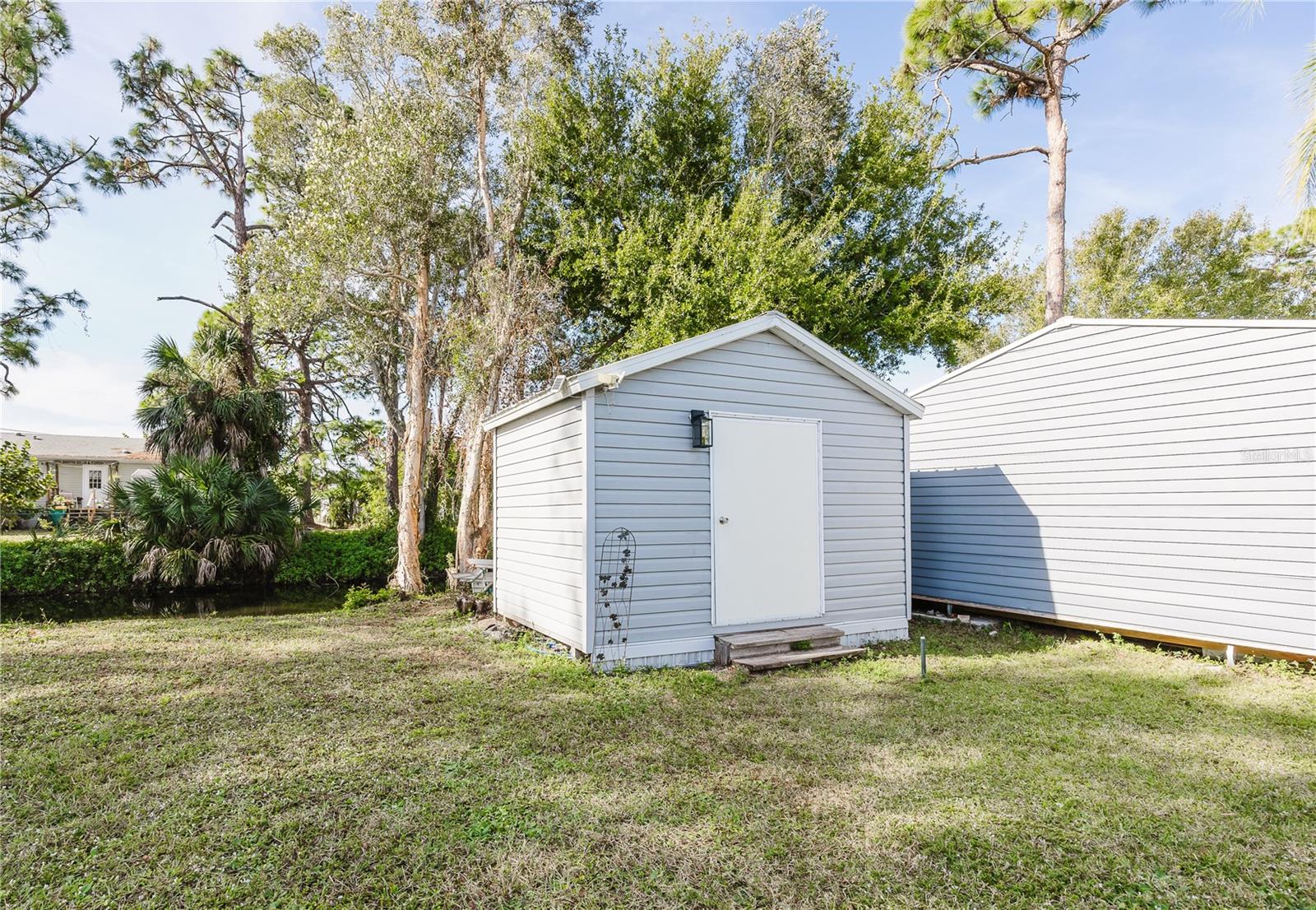 Image 26 of 43 For 11296 Olive Circle