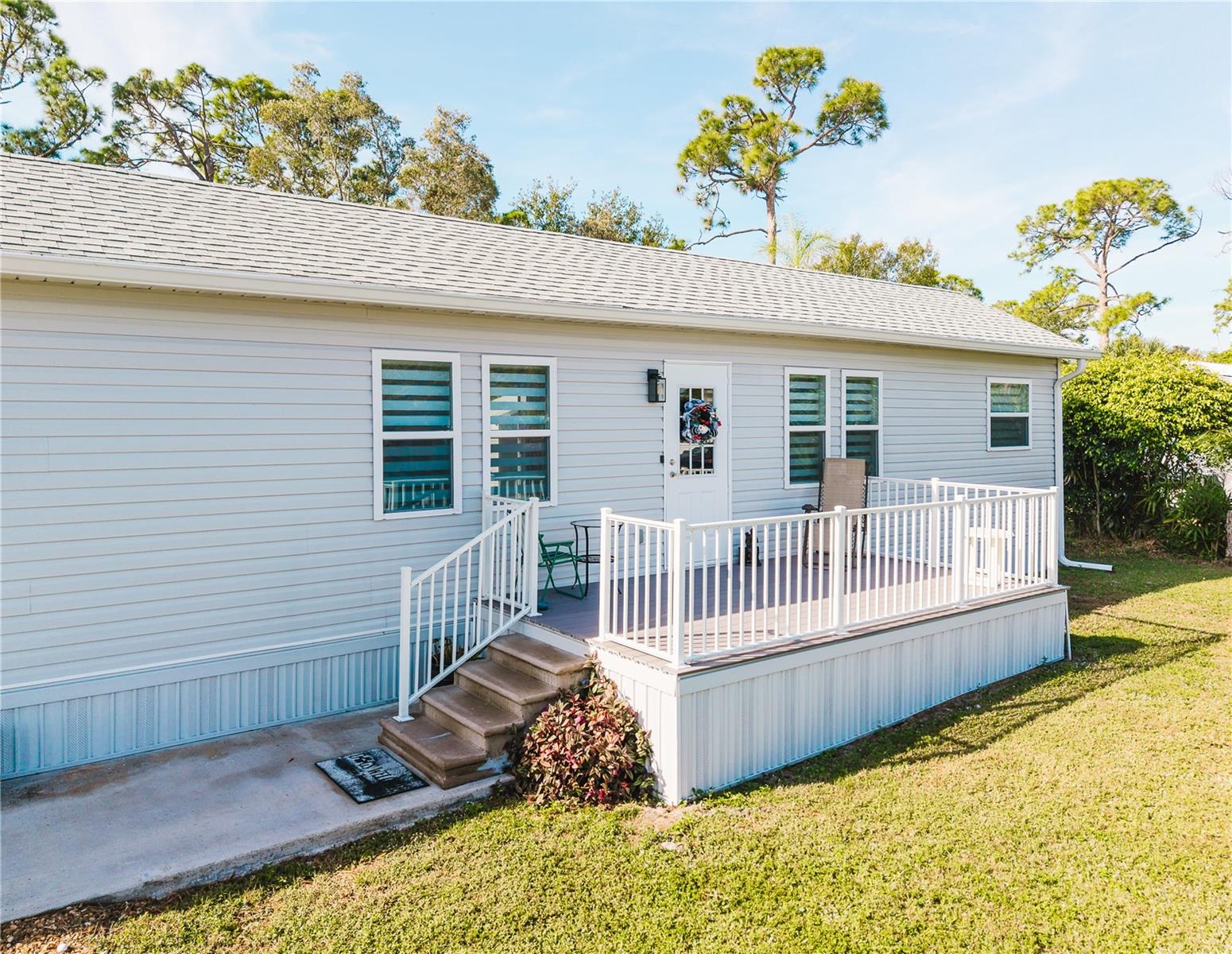 Image 33 of 43 For 11296 Olive Circle