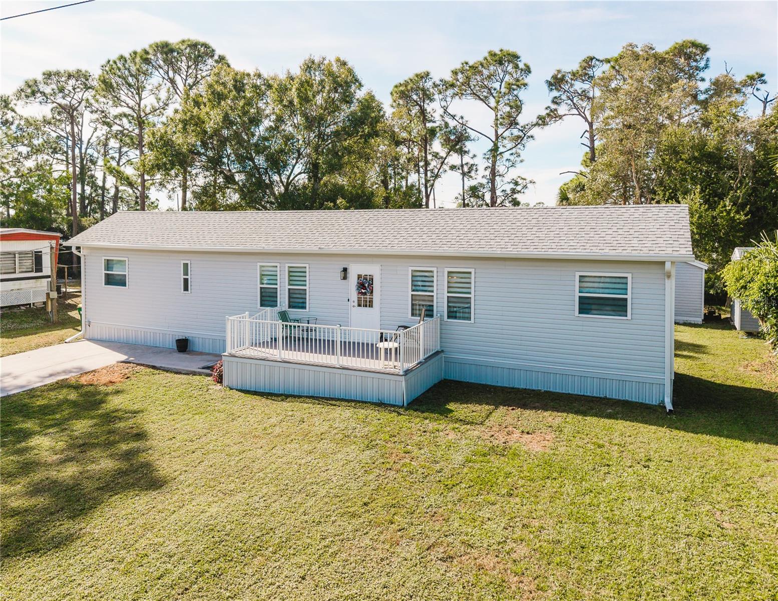 Image 36 of 43 For 11296 Olive Circle