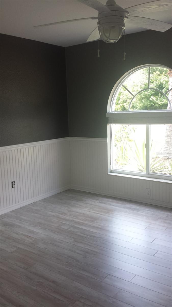 Image 8 of 20 For 404 Hazel Circle