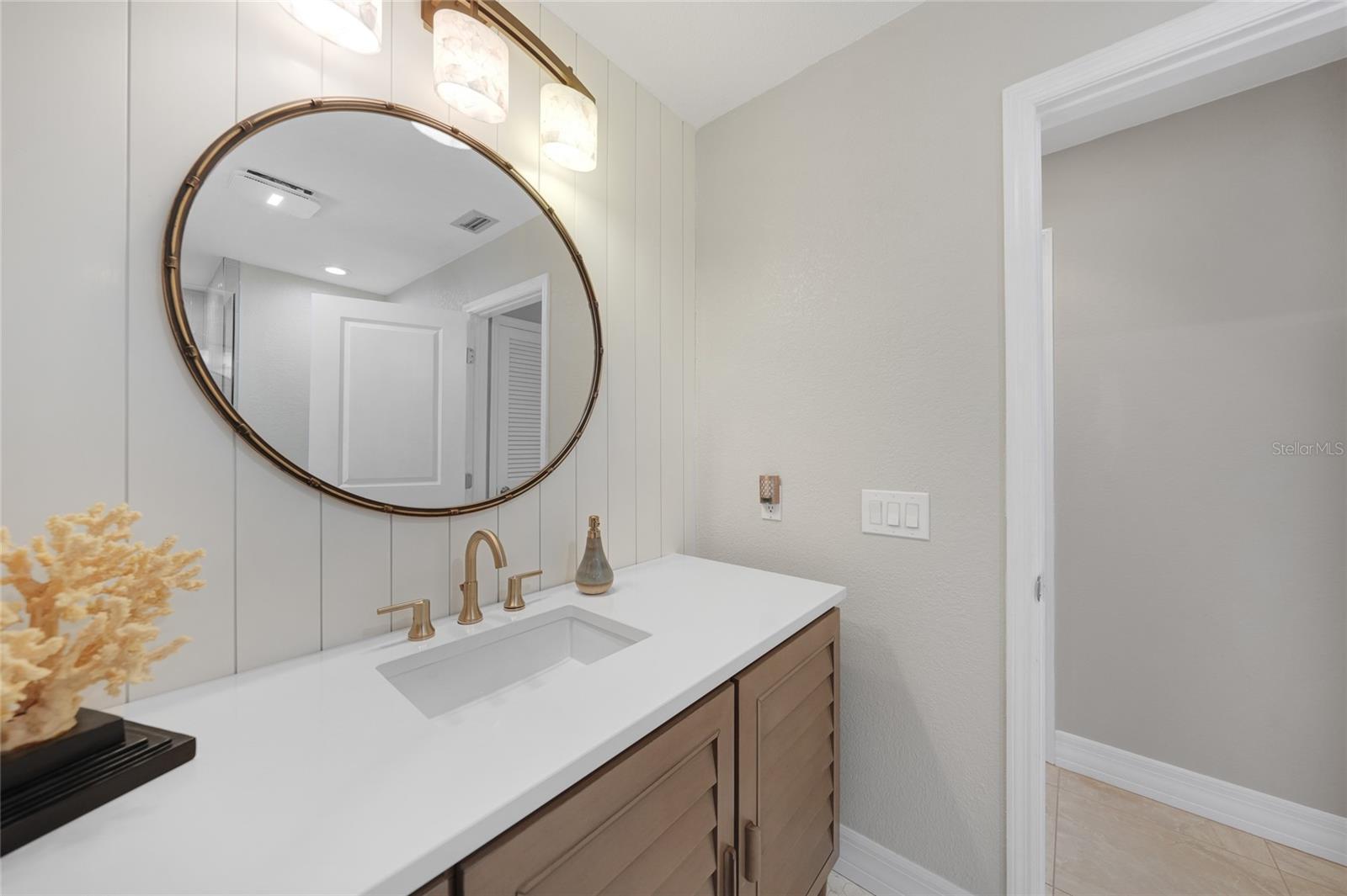 Image 27 of 44 For 1339 Casey Key Drive