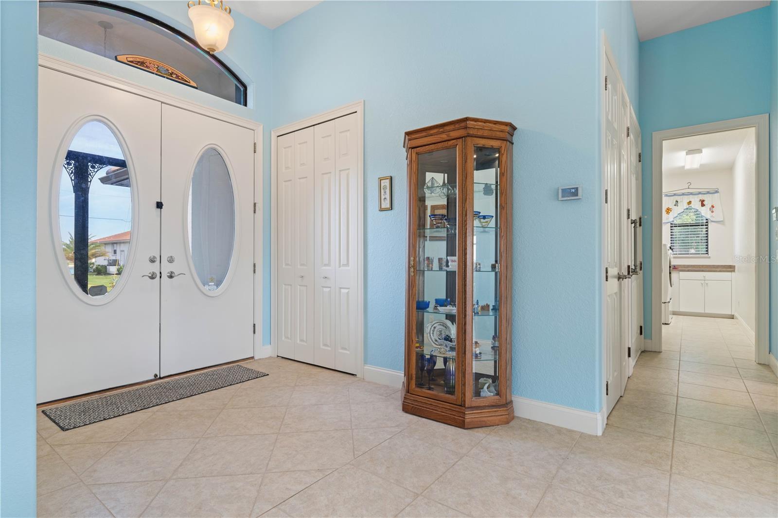 Image 17 of 68 For 17157 Mint Lane