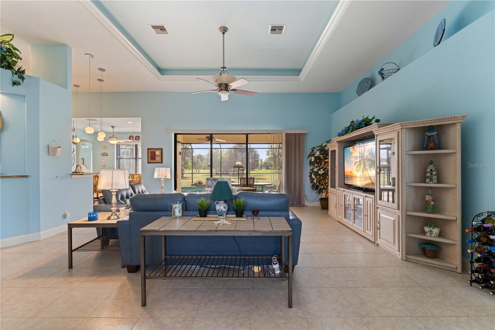 Image 19 of 68 For 17157 Mint Lane