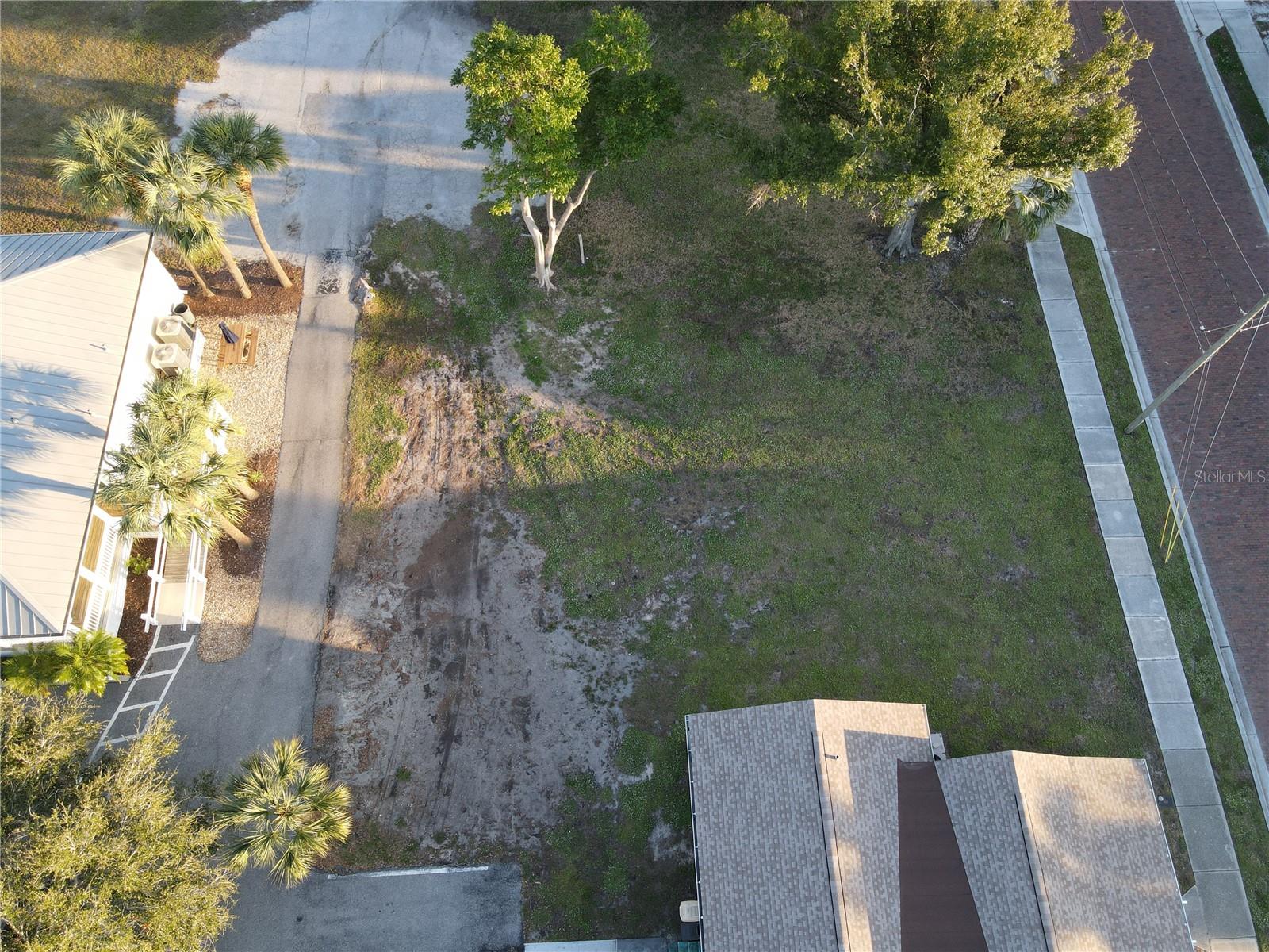 Image 7 of 8 For 308 Goldstein Street