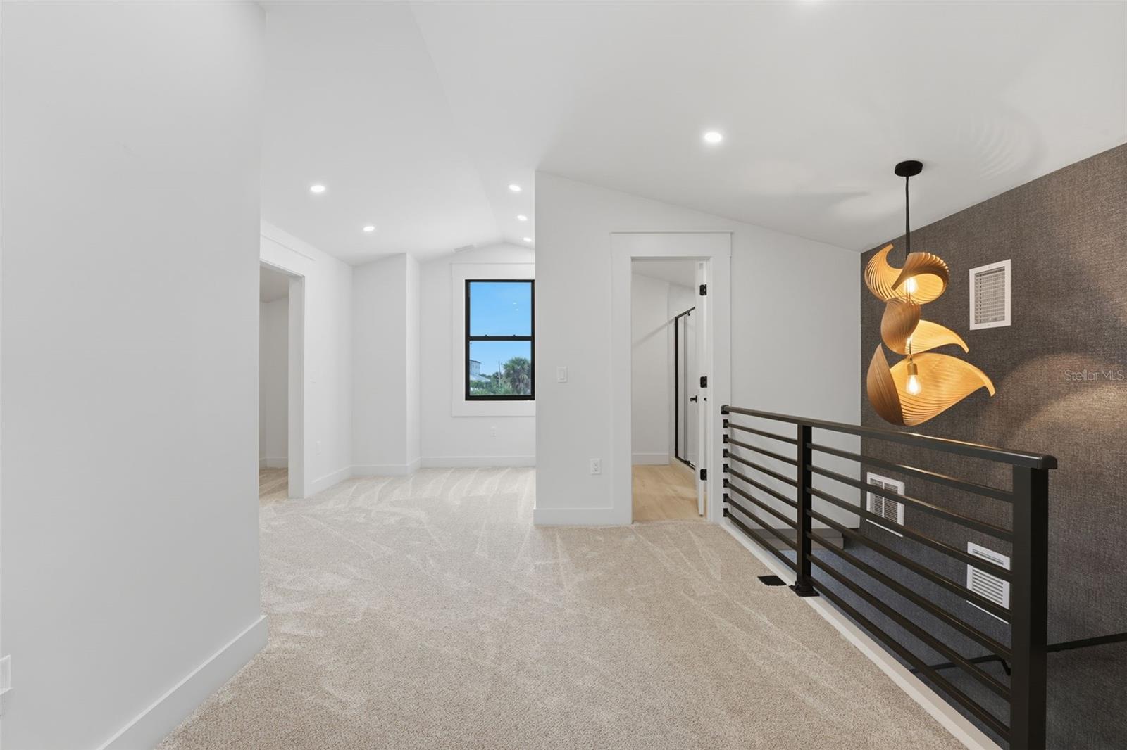 Image 50 of 93 For 2795 Beach Road B