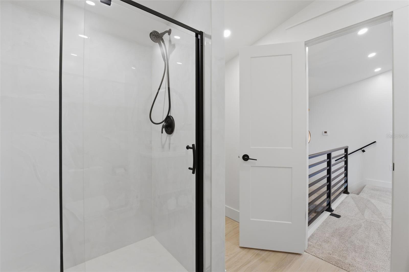 Image 55 of 93 For 2795 Beach Road B