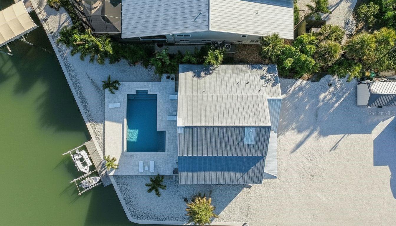 Image 67 of 93 For 2795 Beach Road B