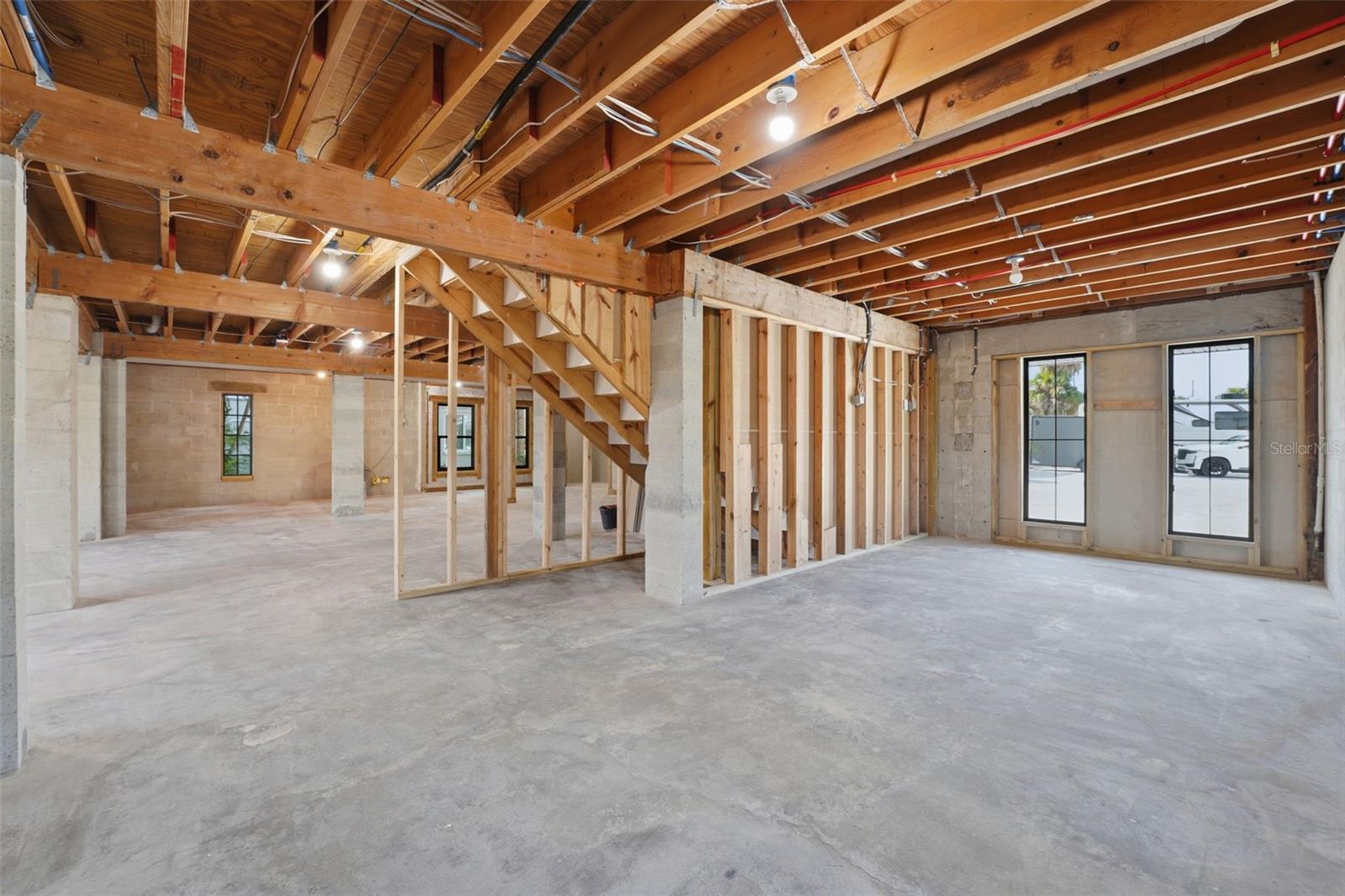 Image 73 of 93 For 2795 Beach Road B