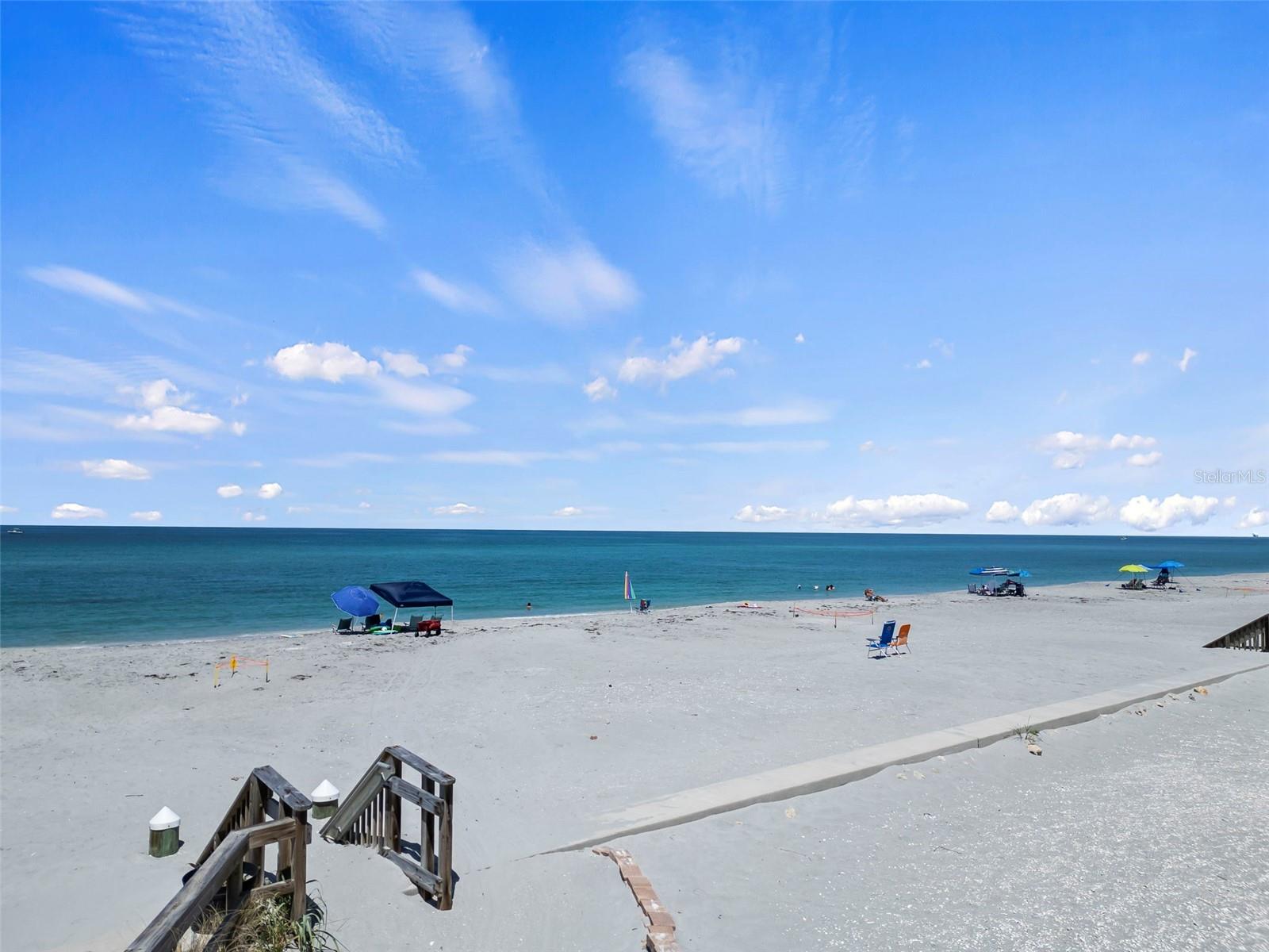 Image 76 of 93 For 2795 Beach Road B